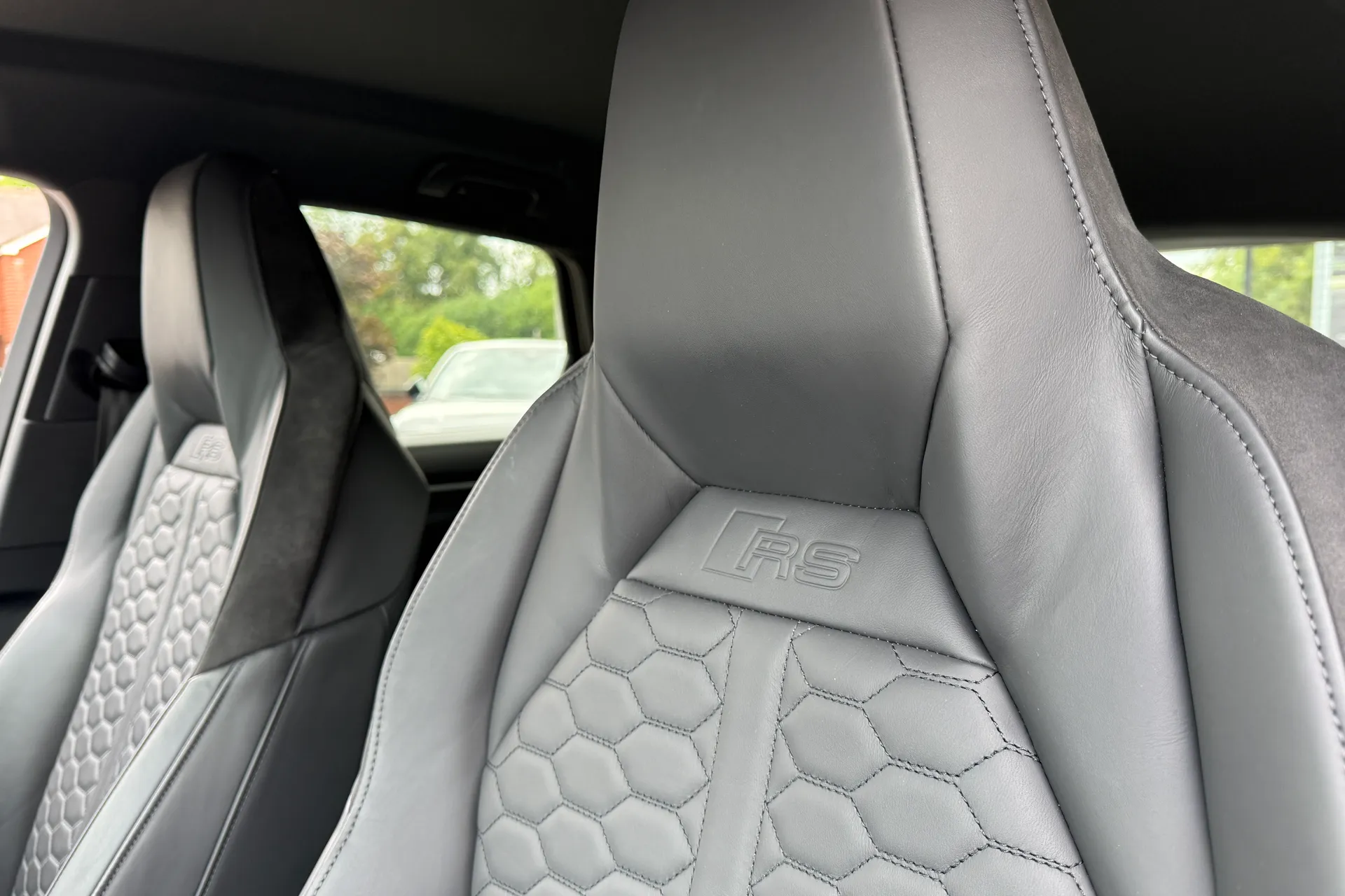 Audi RS Q3 thumbnail image number 27