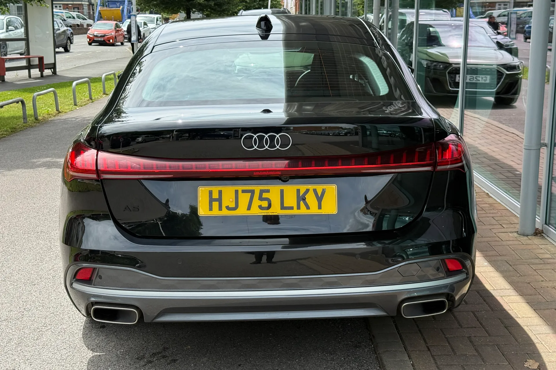 Audi A5 thumbnail image number 43