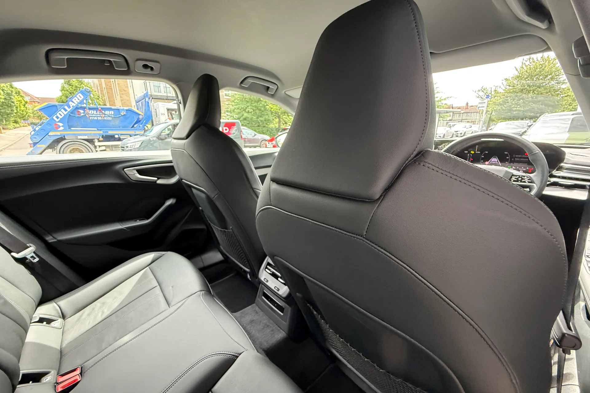 Audi A5 thumbnail image number 35