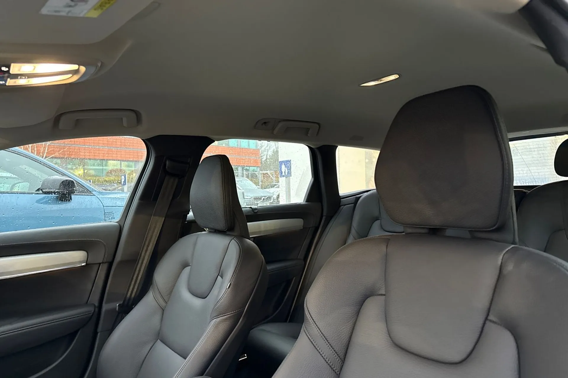 Volvo V90 thumbnail image number 29