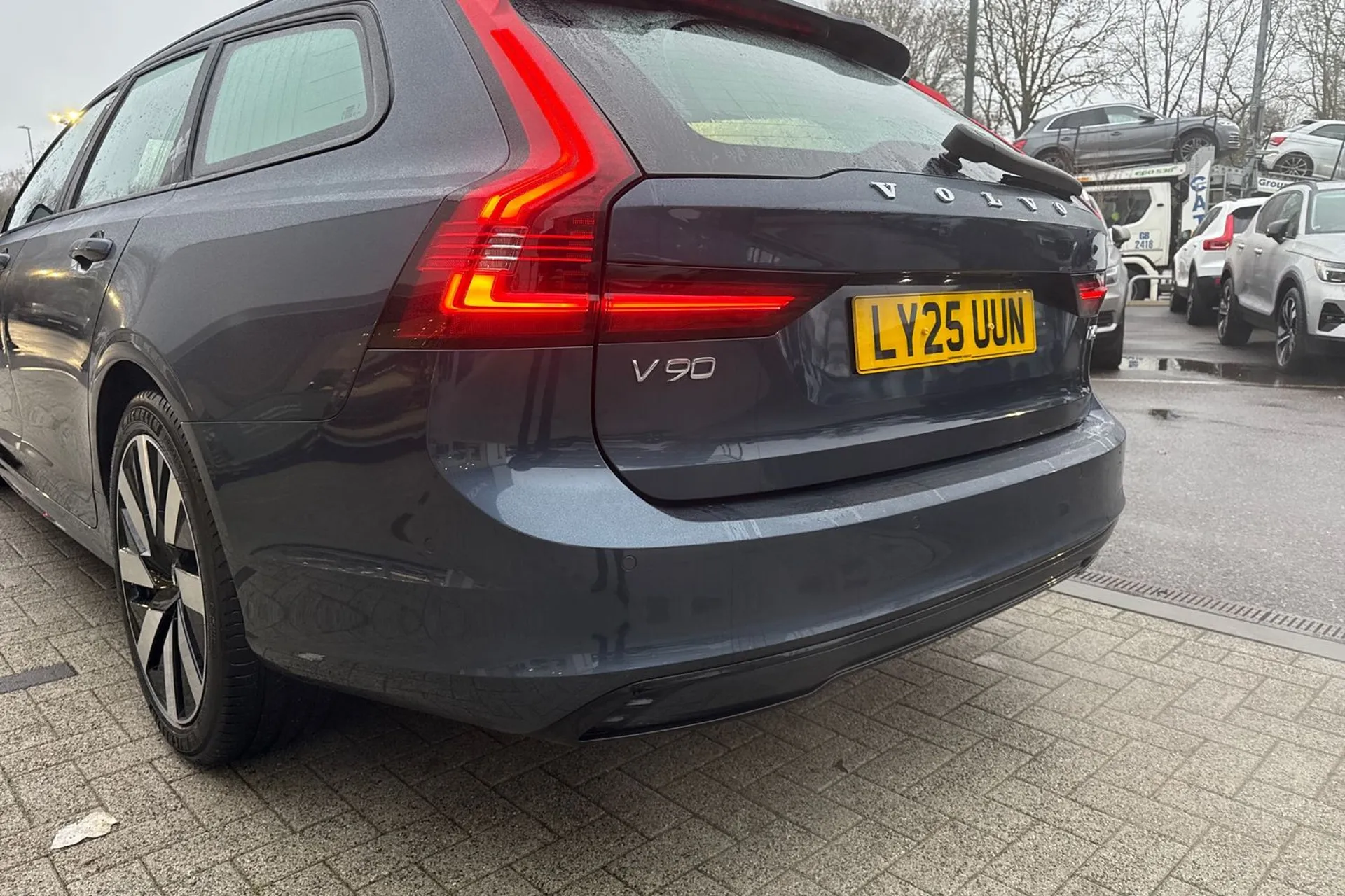 Volvo V90 thumbnail image number 18