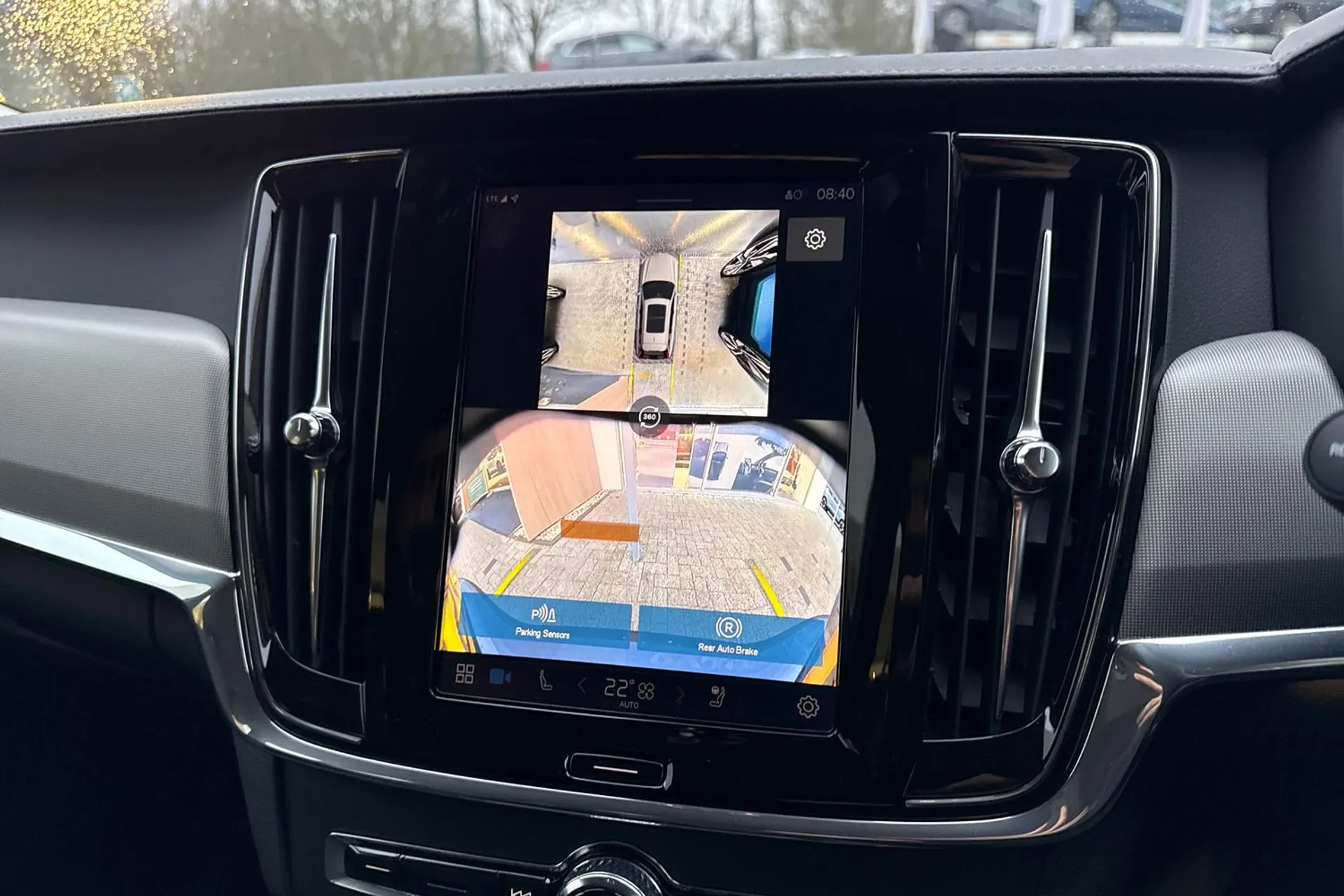 Volvo V90 thumbnail image number 39