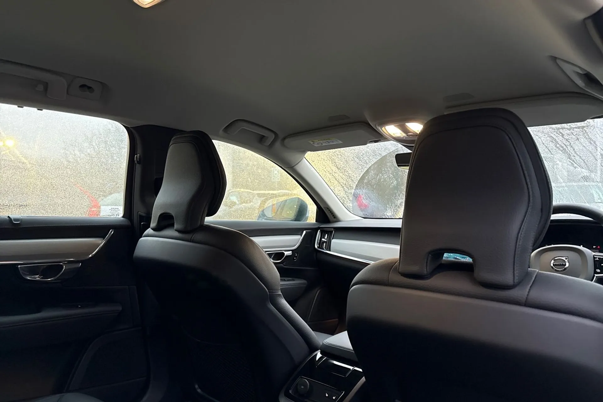 Volvo V90 thumbnail image number 24