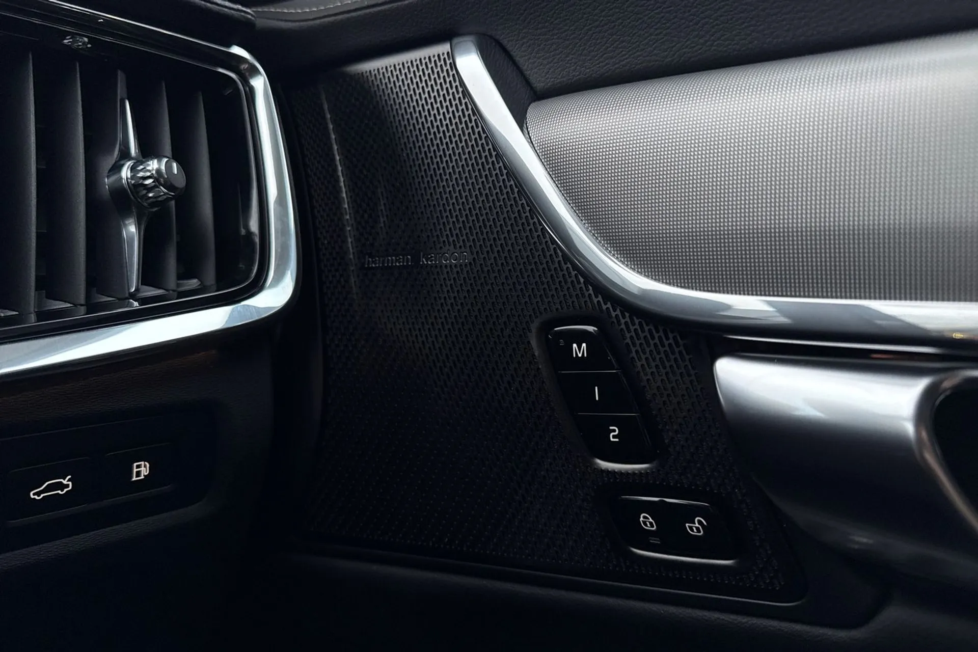 Volvo V90 thumbnail image number 45