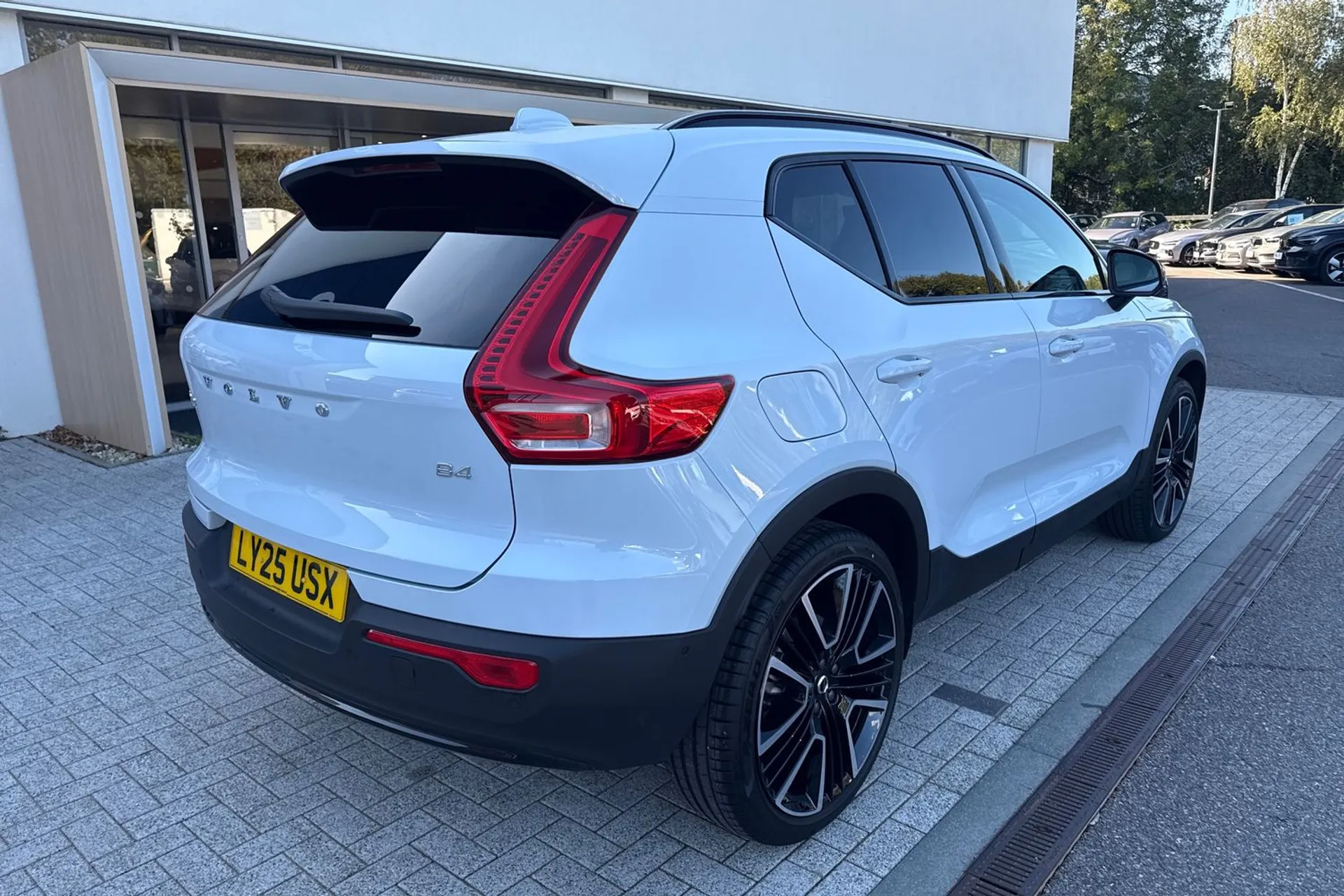 Volvo XC40 thumbnail image number 7