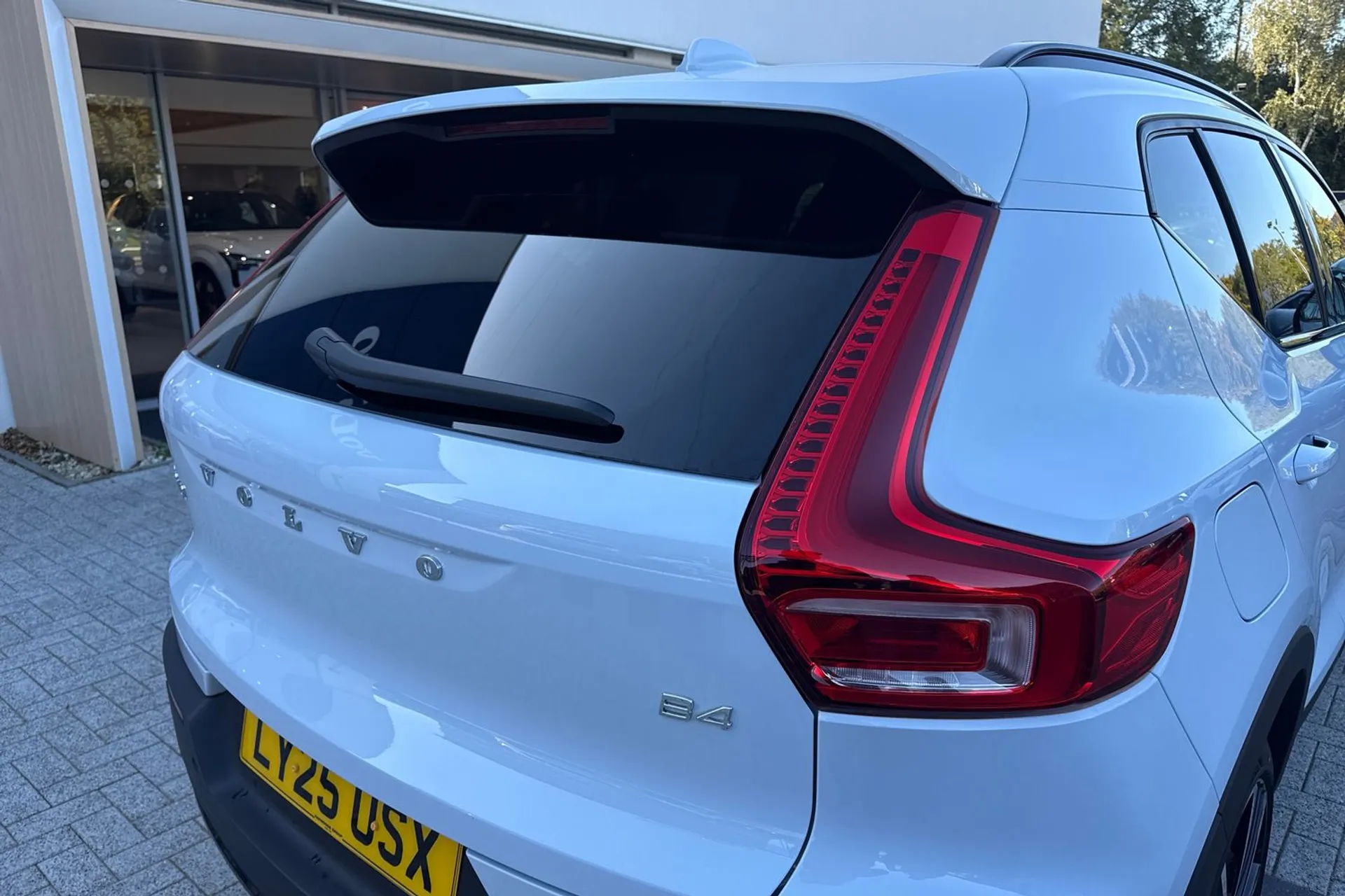 Volvo XC40 thumbnail image number 15