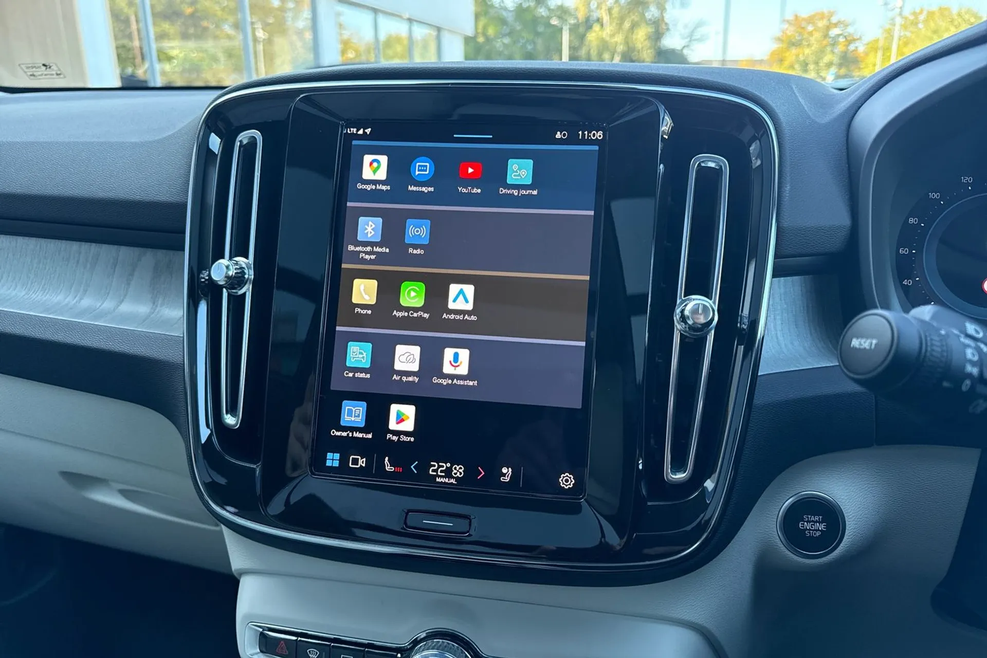 Volvo XC40 thumbnail image number 41