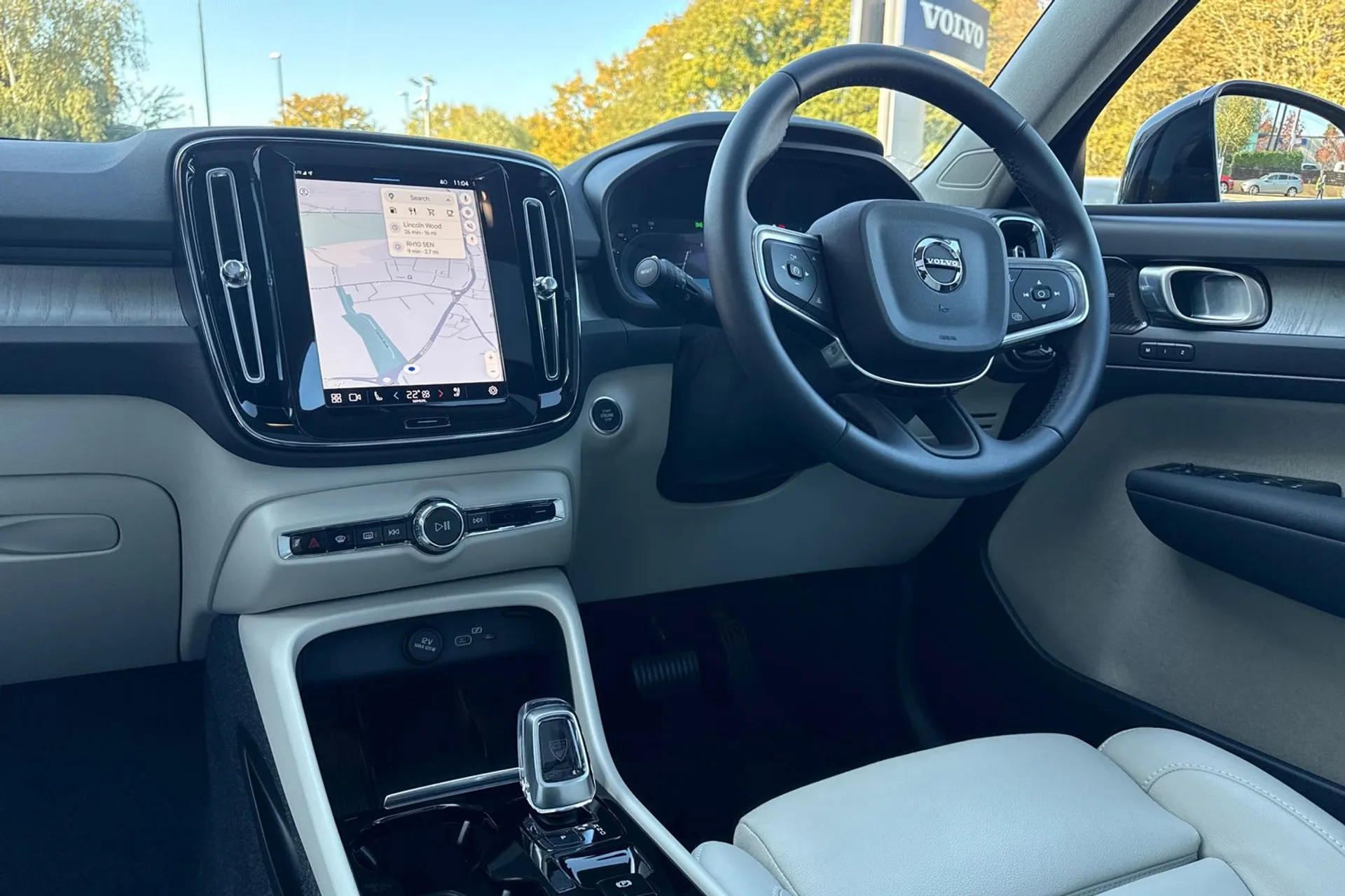 Volvo XC40 thumbnail image number 34