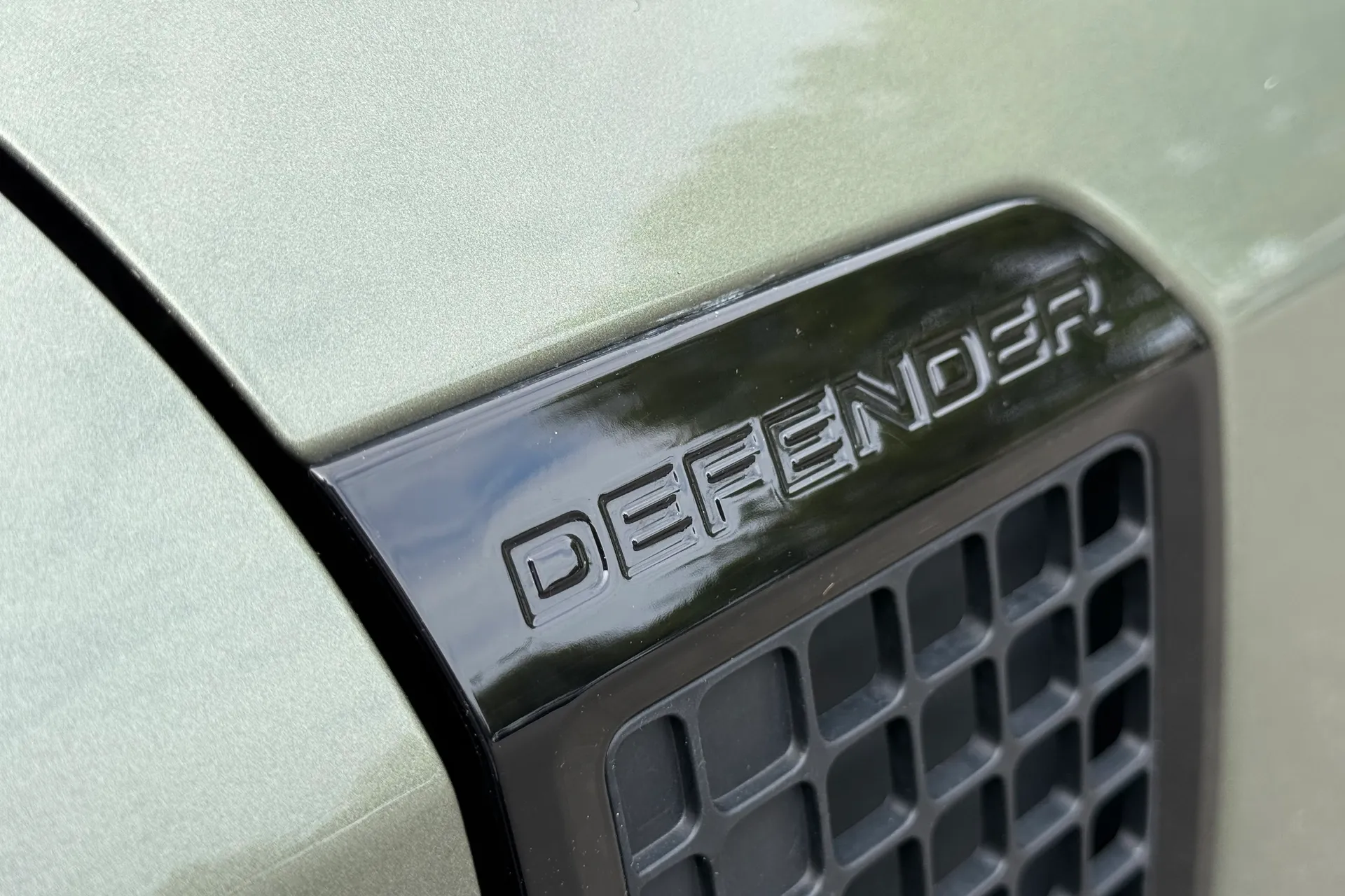 LAND ROVER DEFENDER thumbnail image number 46