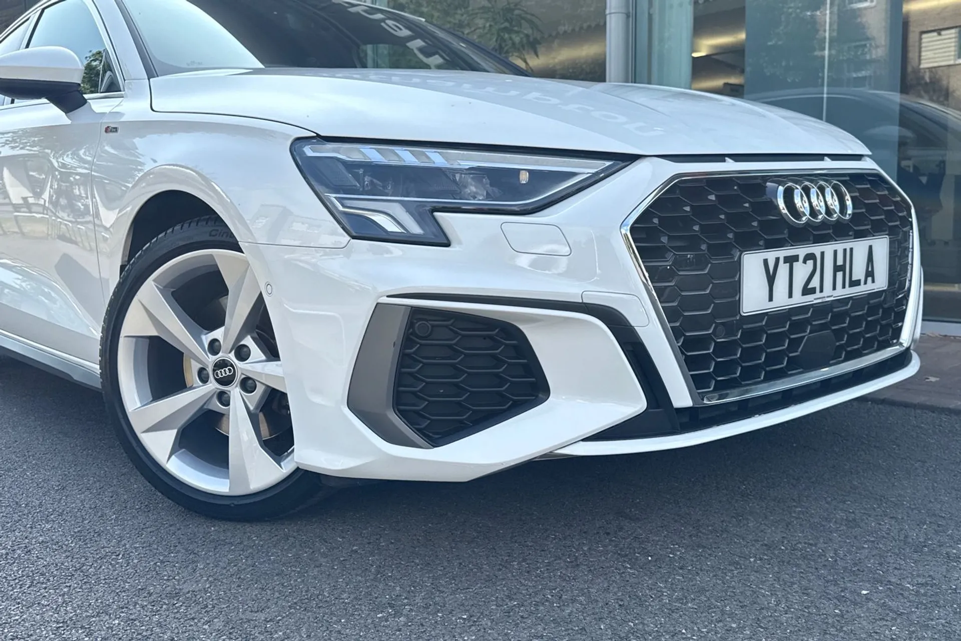 Audi A3 thumbnail image number 5