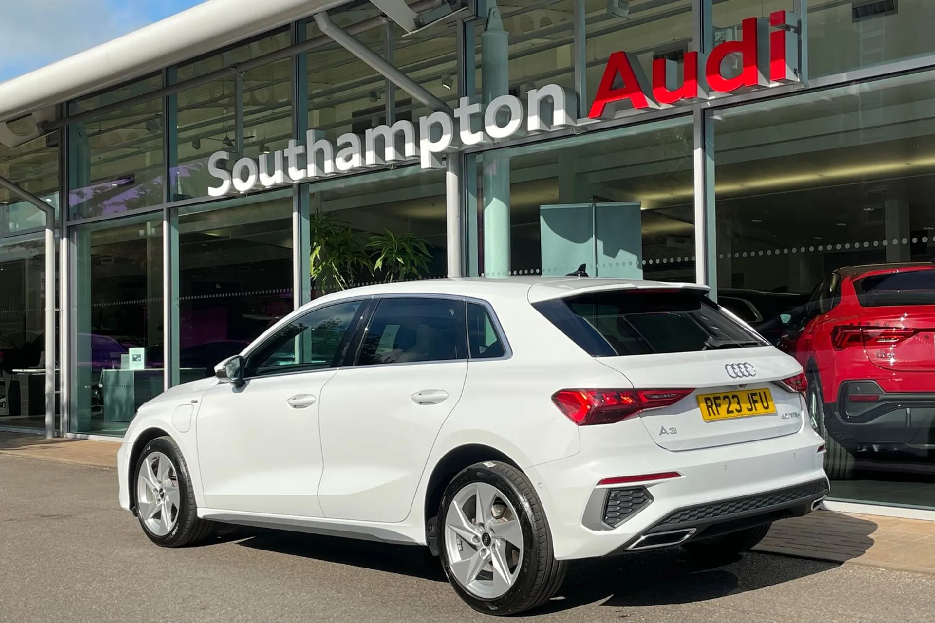 Audi A3 thumbnail image number 8