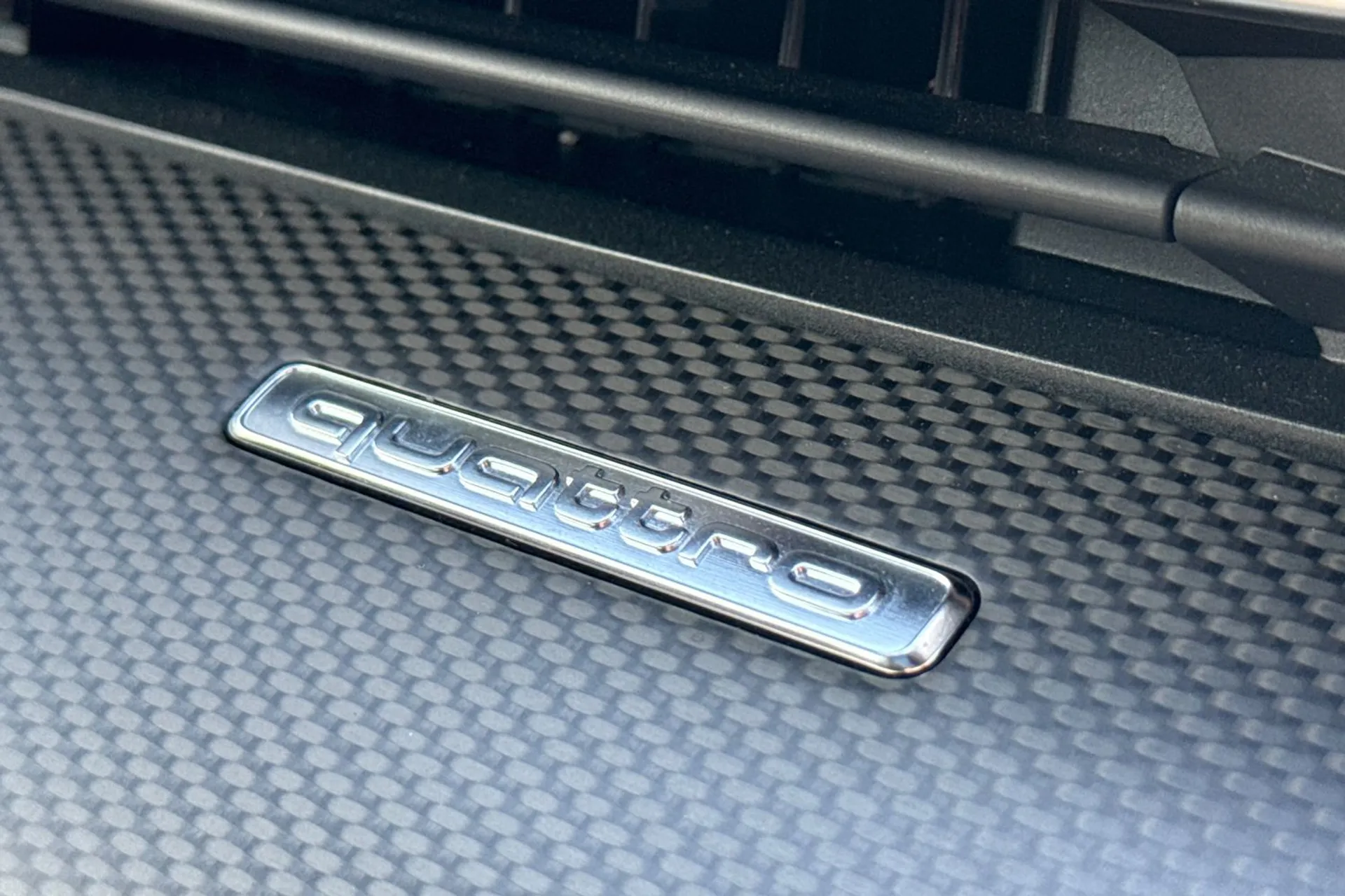 Audi RS3 thumbnail image number 45