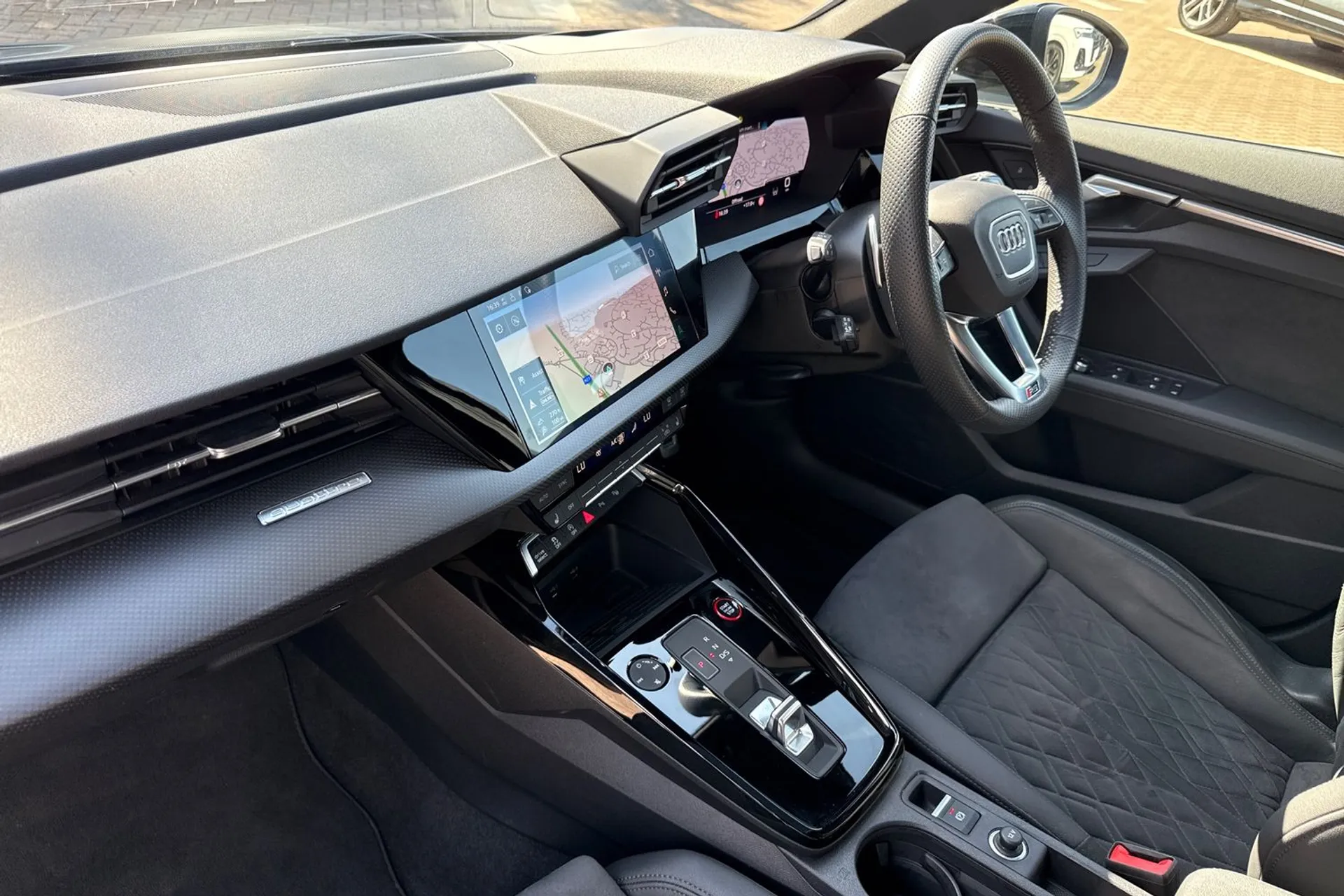 Audi RS3 thumbnail image number 27