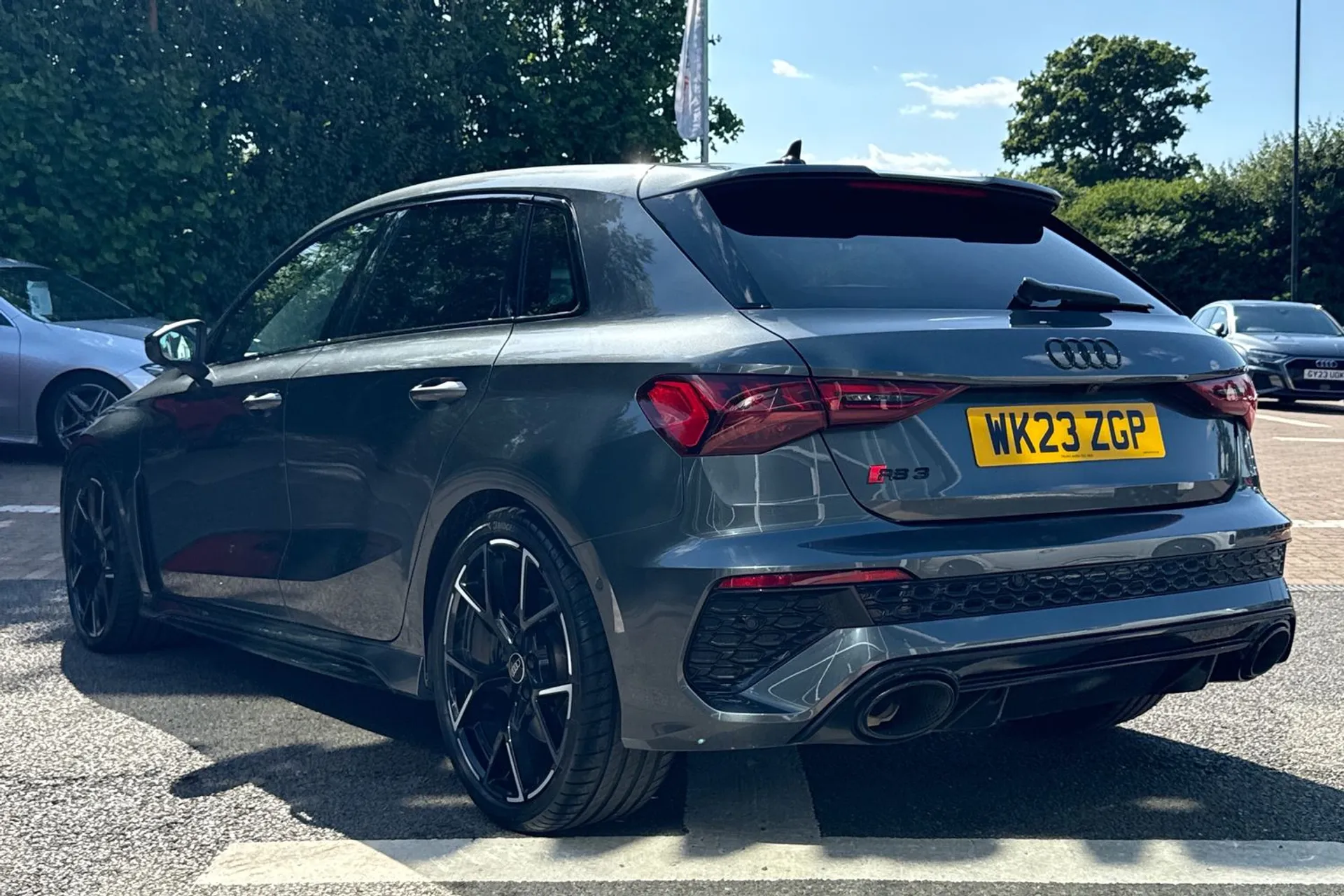 Audi RS3 thumbnail image number 9