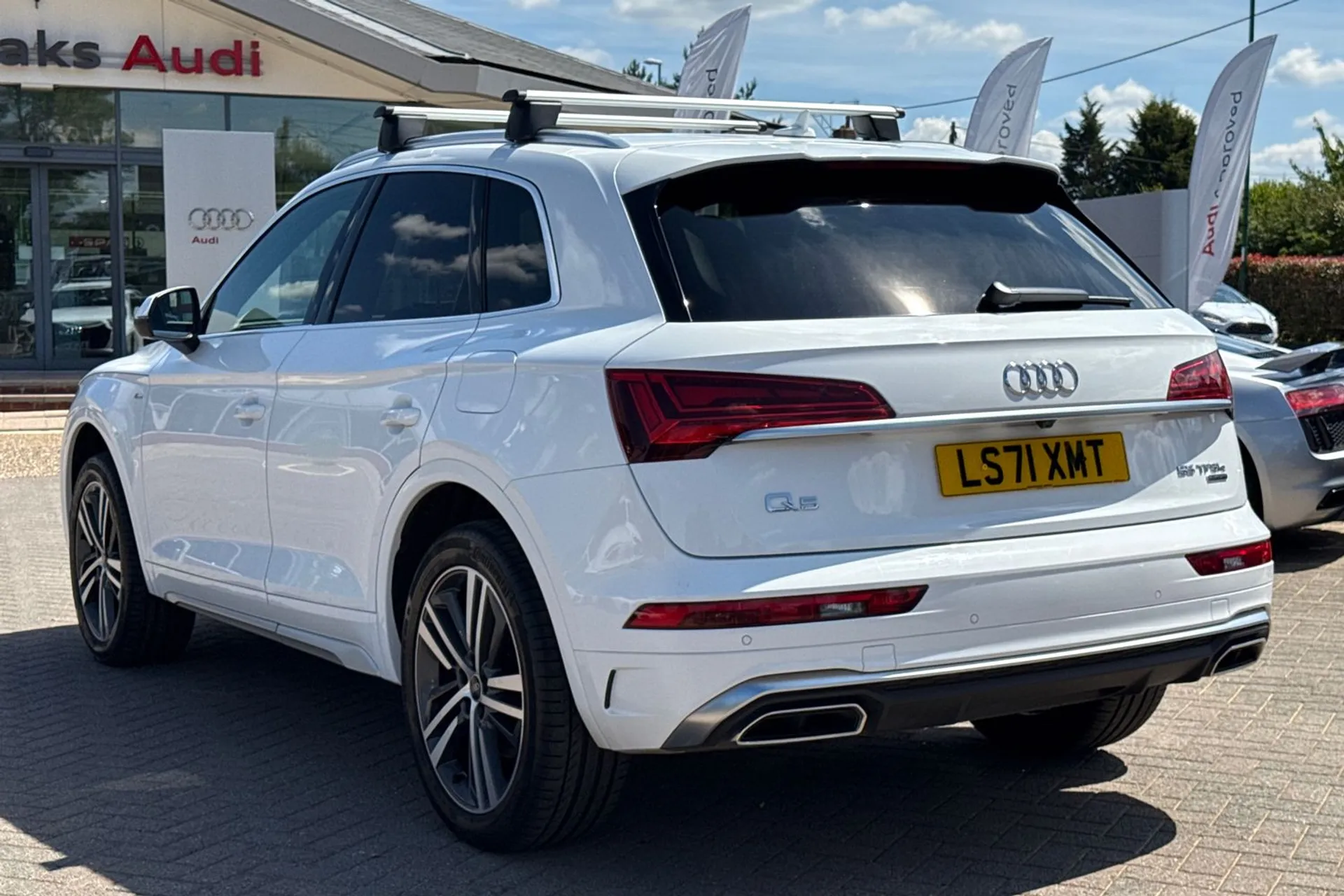Audi Q5 thumbnail image number 6