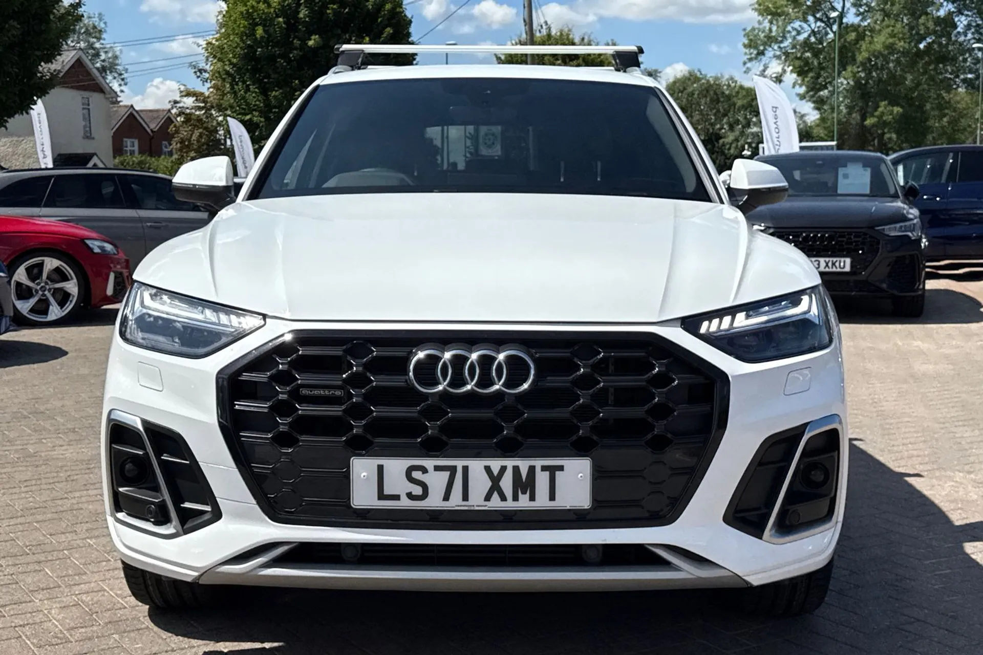Audi Q5 thumbnail image number 25
