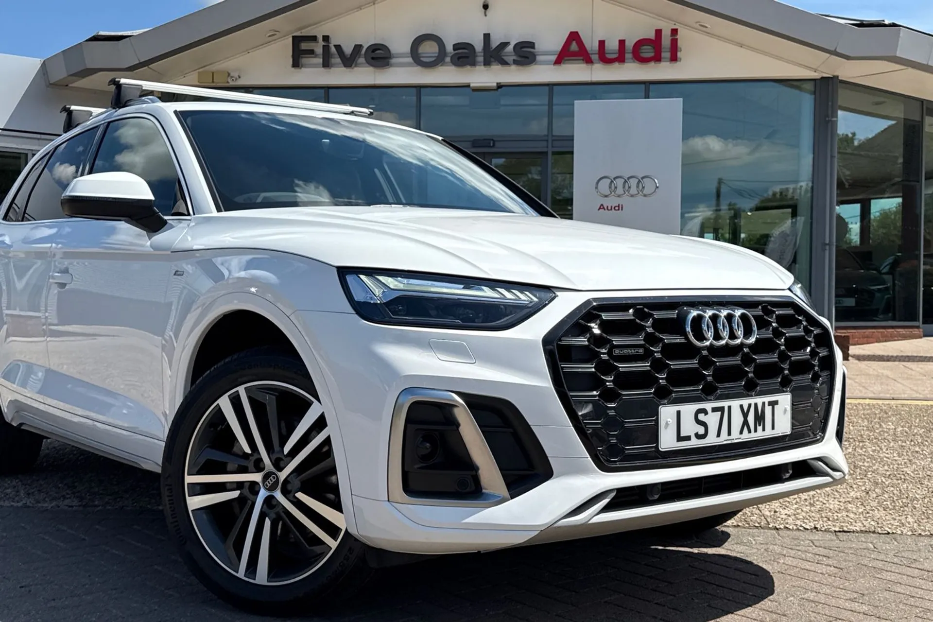 Audi Q5 thumbnail image number 24