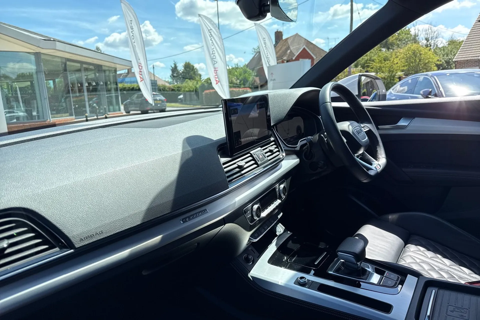 Audi Q5 thumbnail image number 29