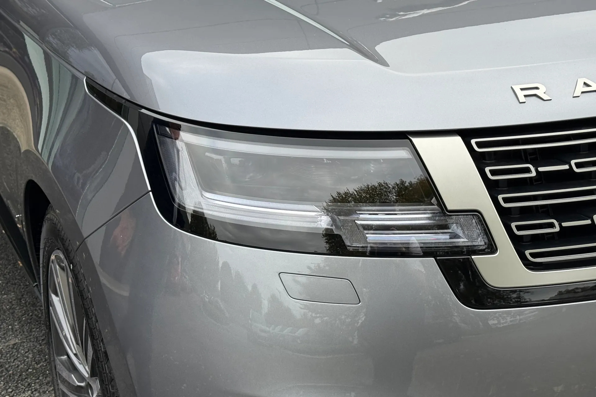 LAND ROVER RANGE ROVER thumbnail image number 17