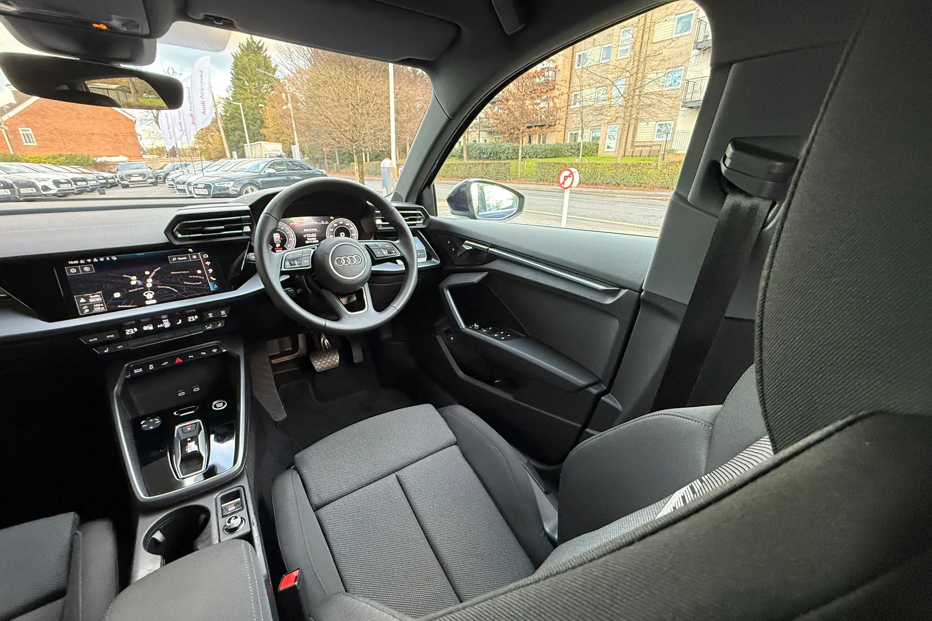 Audi A3 thumbnail image number 38