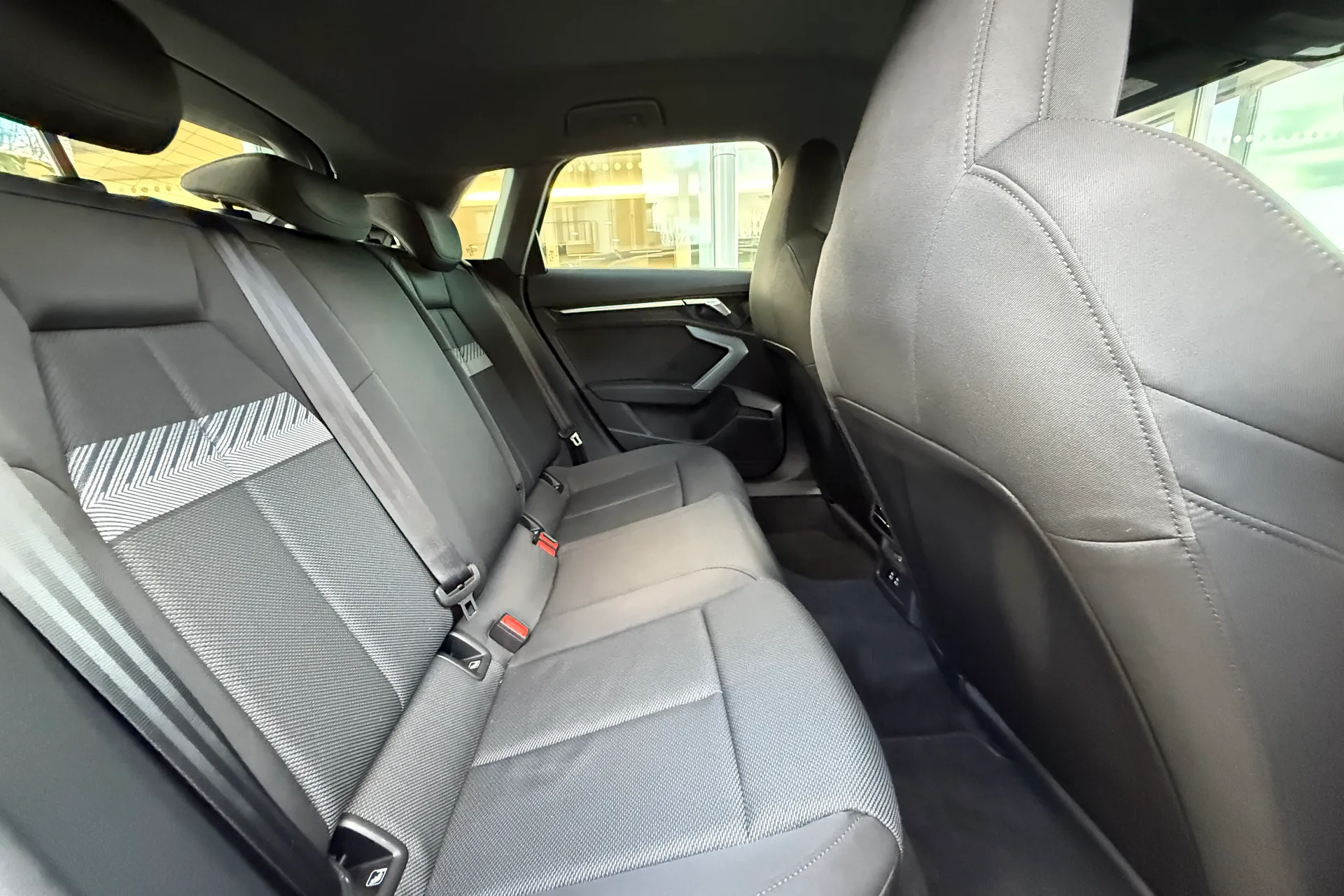 Audi A3 thumbnail image number 33