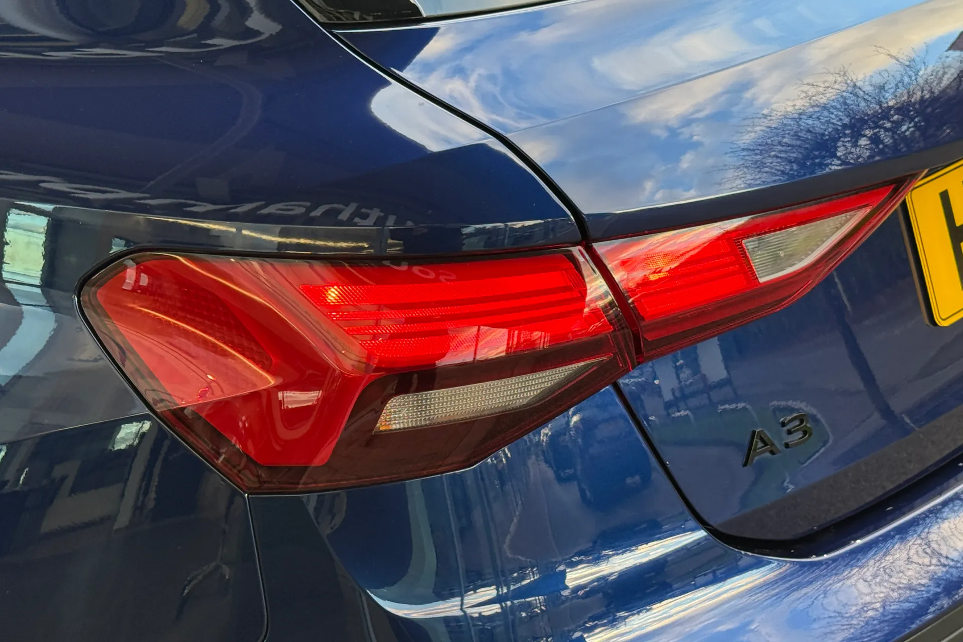 Audi A3 thumbnail image number 47