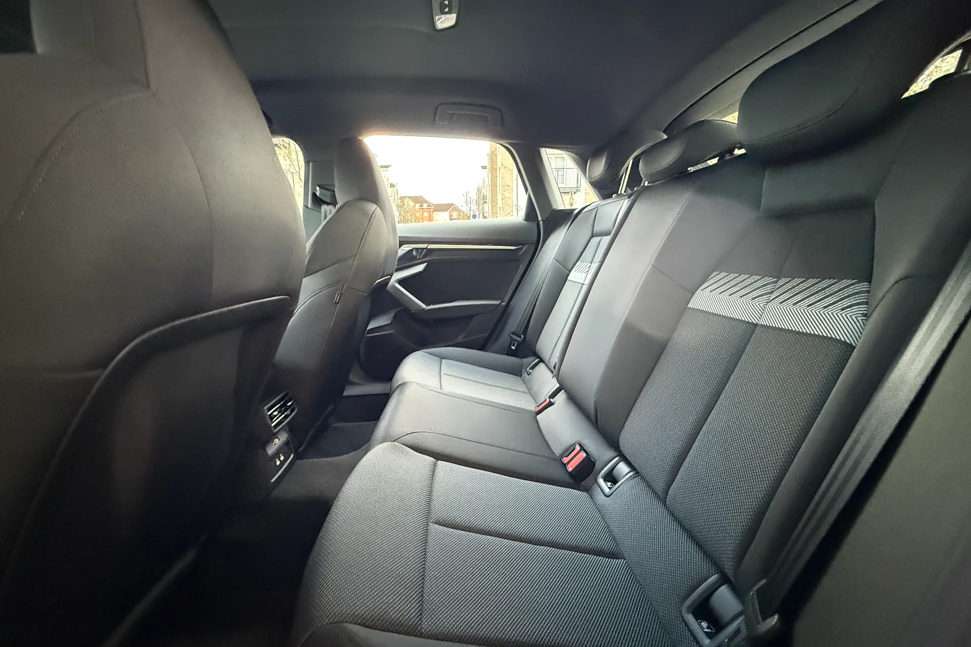 Audi A3 thumbnail image number 45