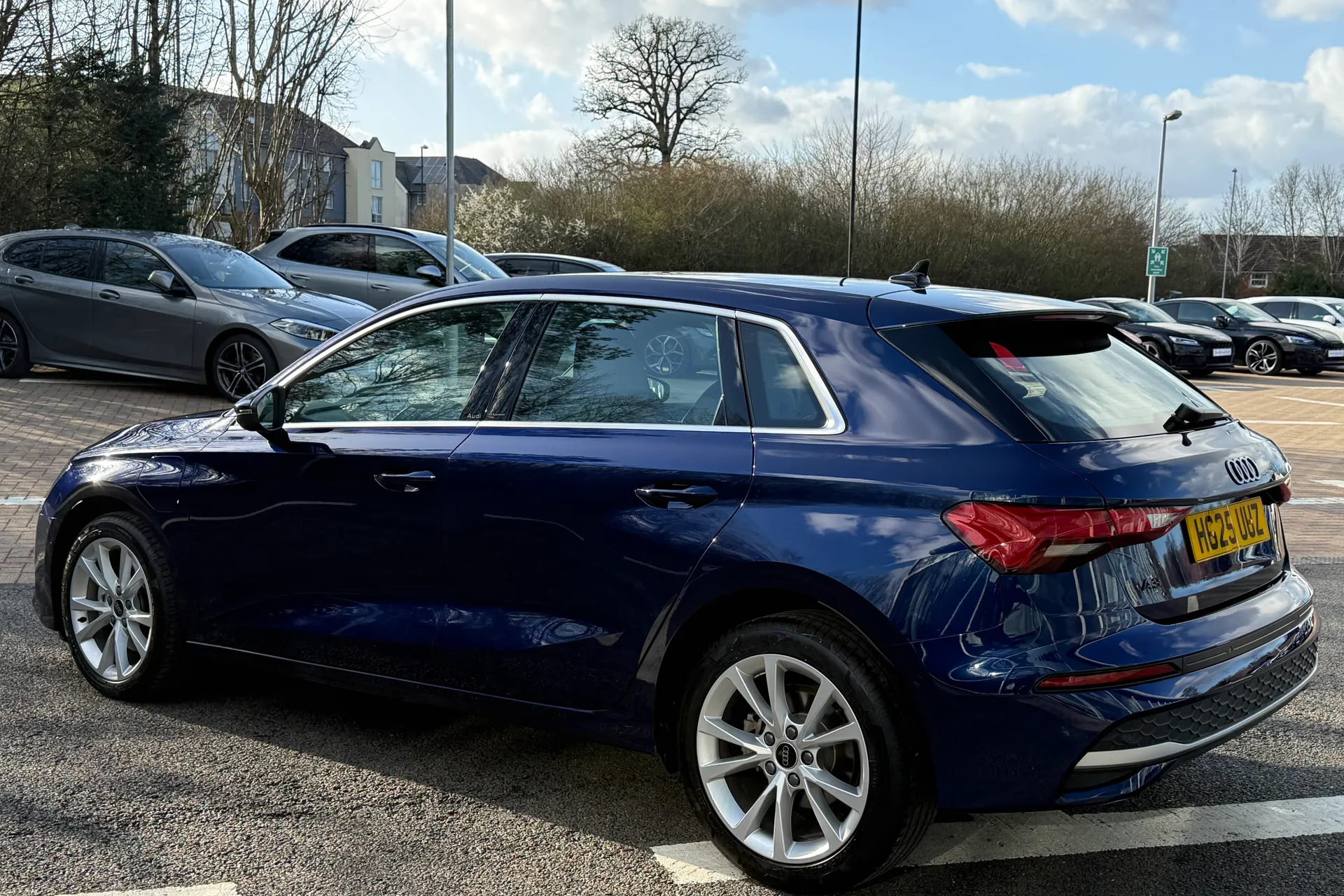 Audi A3 thumbnail image number 37