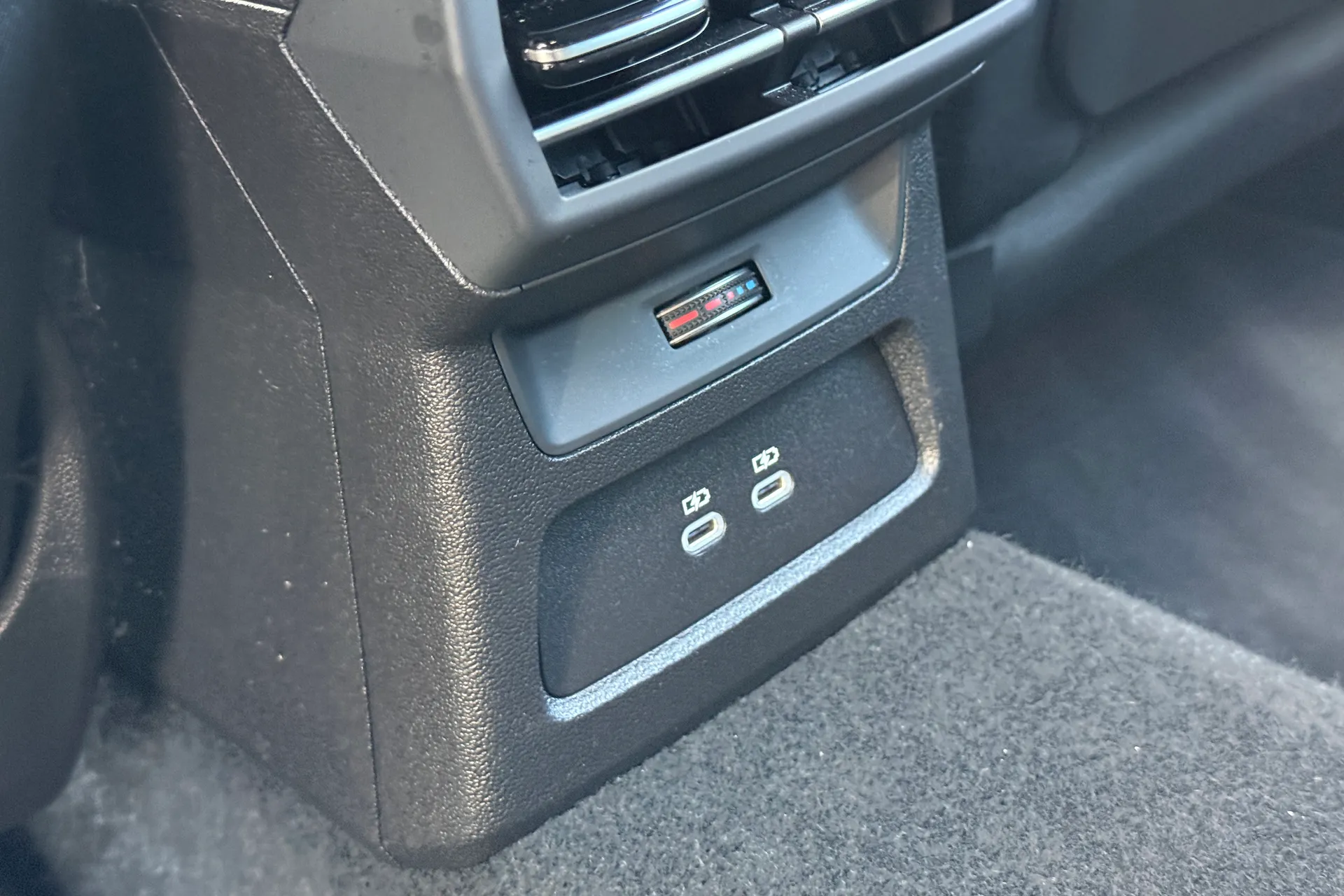 Audi A3 thumbnail image number 44