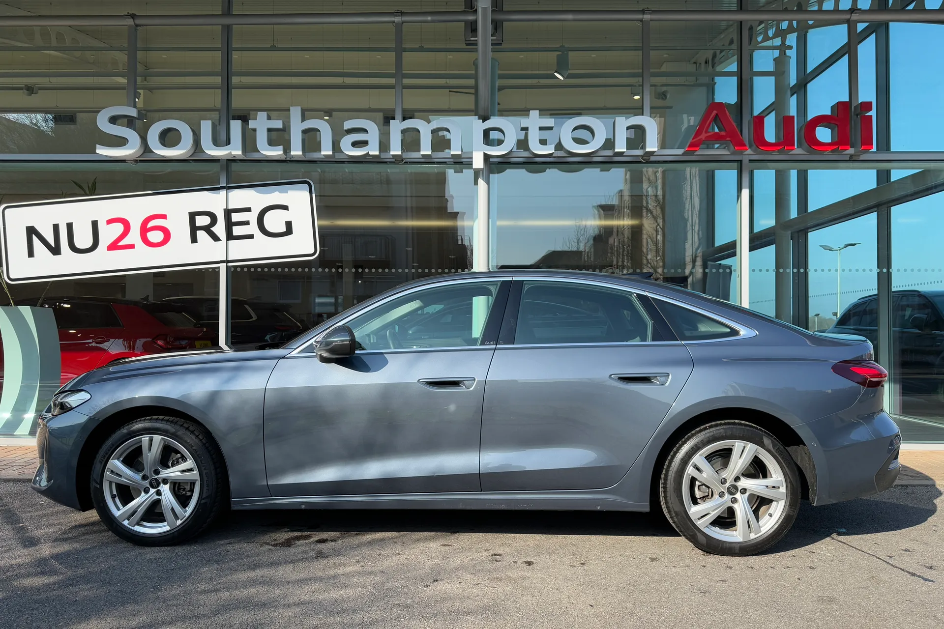 Audi A5 thumbnail image number 43