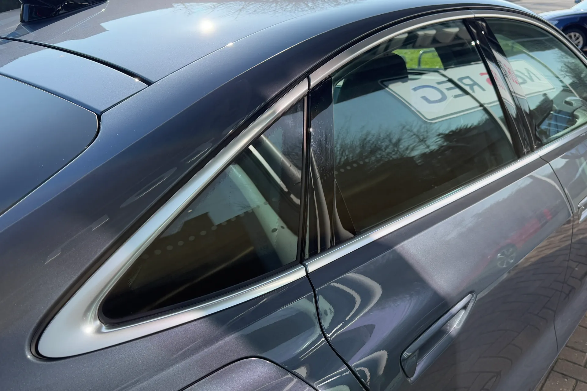 Audi A5 thumbnail image number 30