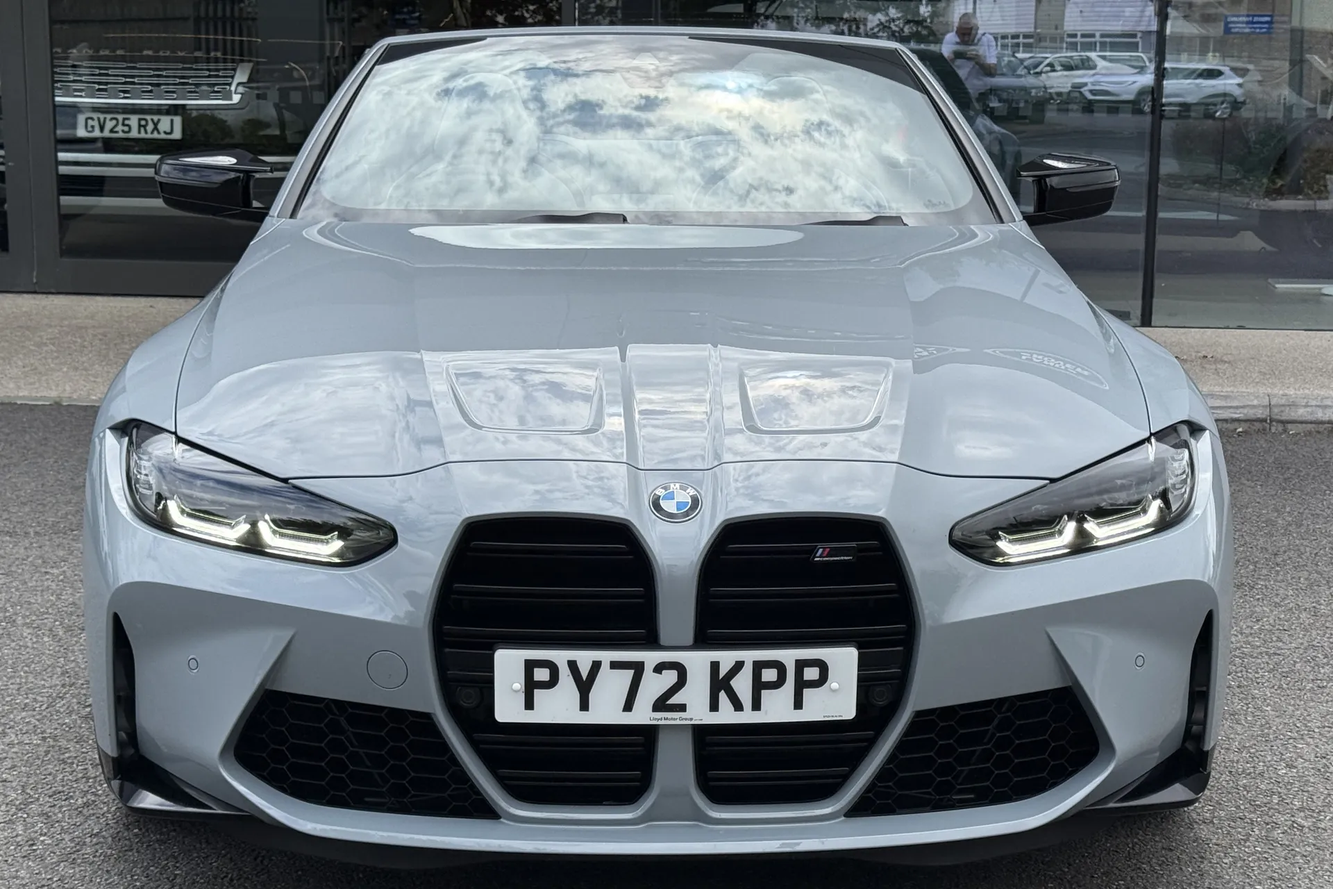 BMW M4 thumbnail image number 54