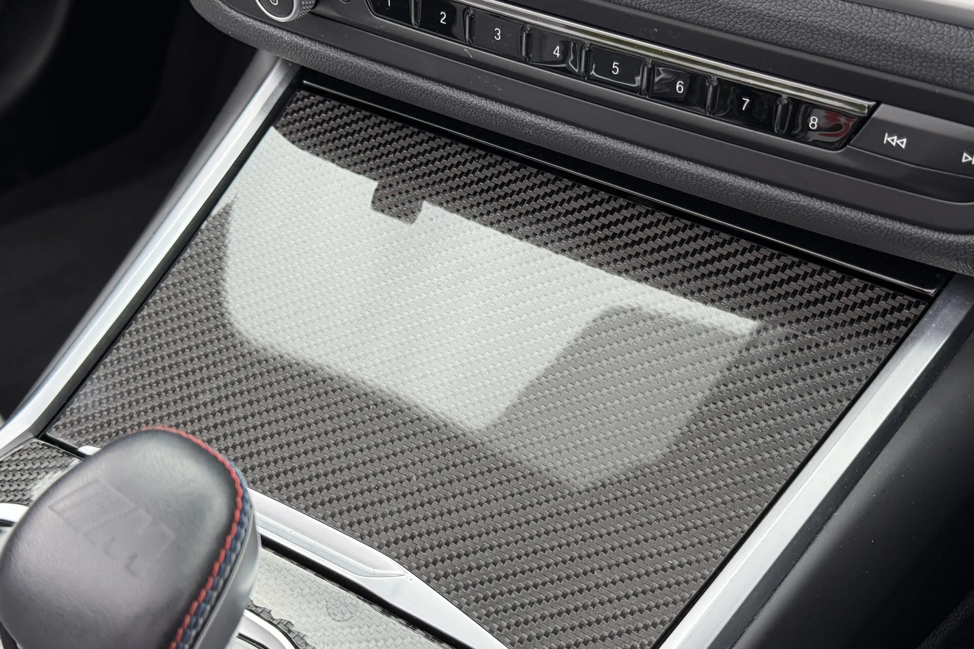 BMW M4 thumbnail image number 47