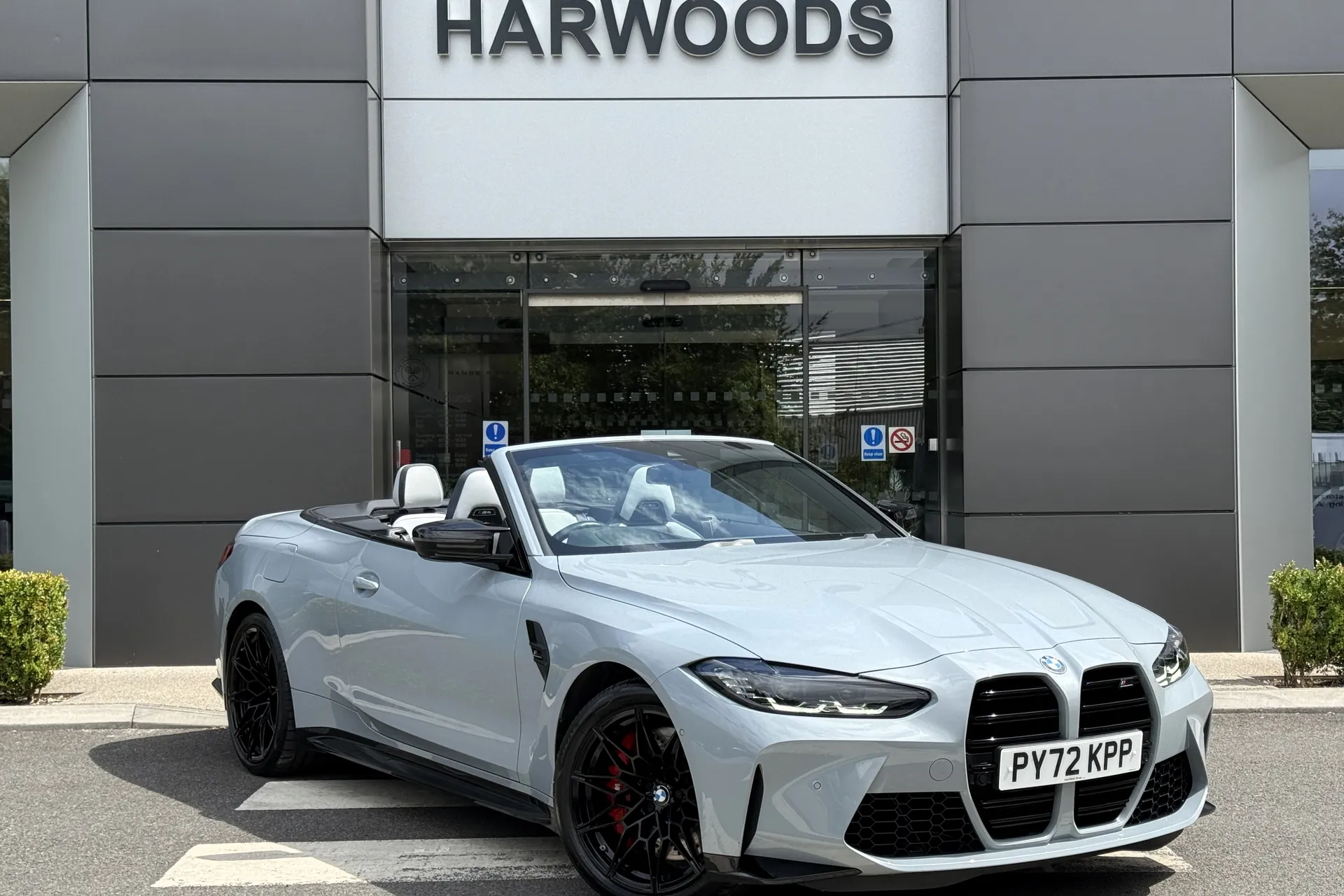 BMW M4 focused image
