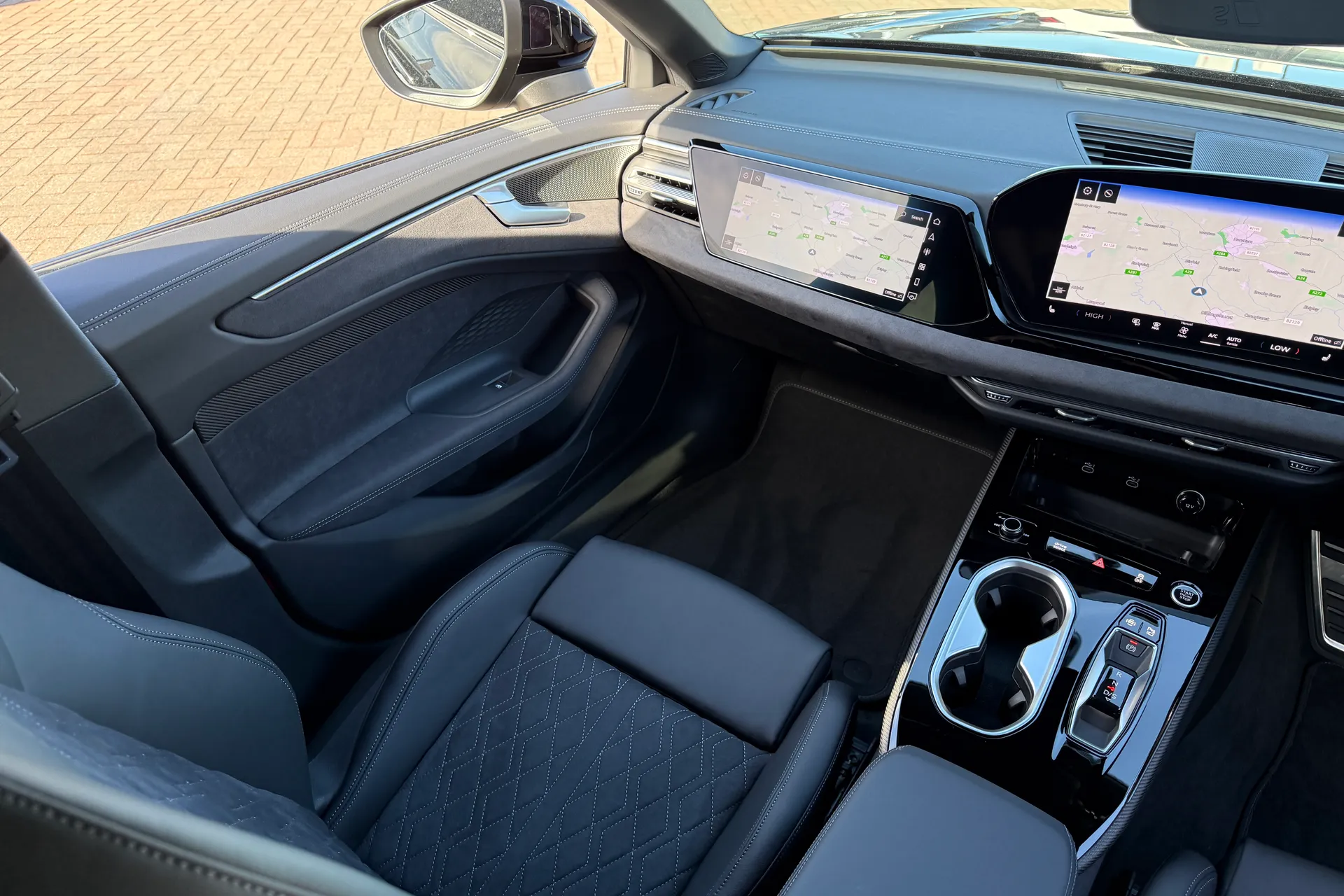 Audi A6 thumbnail image number 47