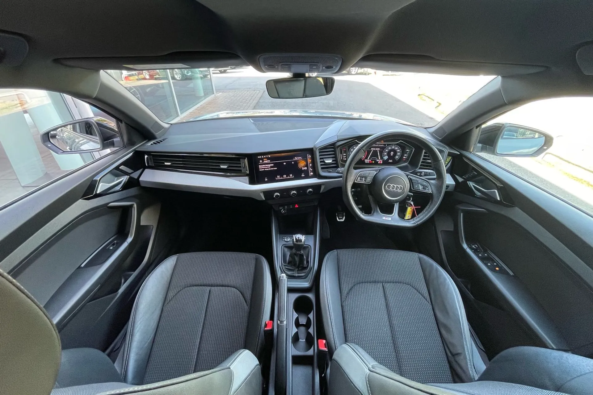 Audi A1 thumbnail image number 31