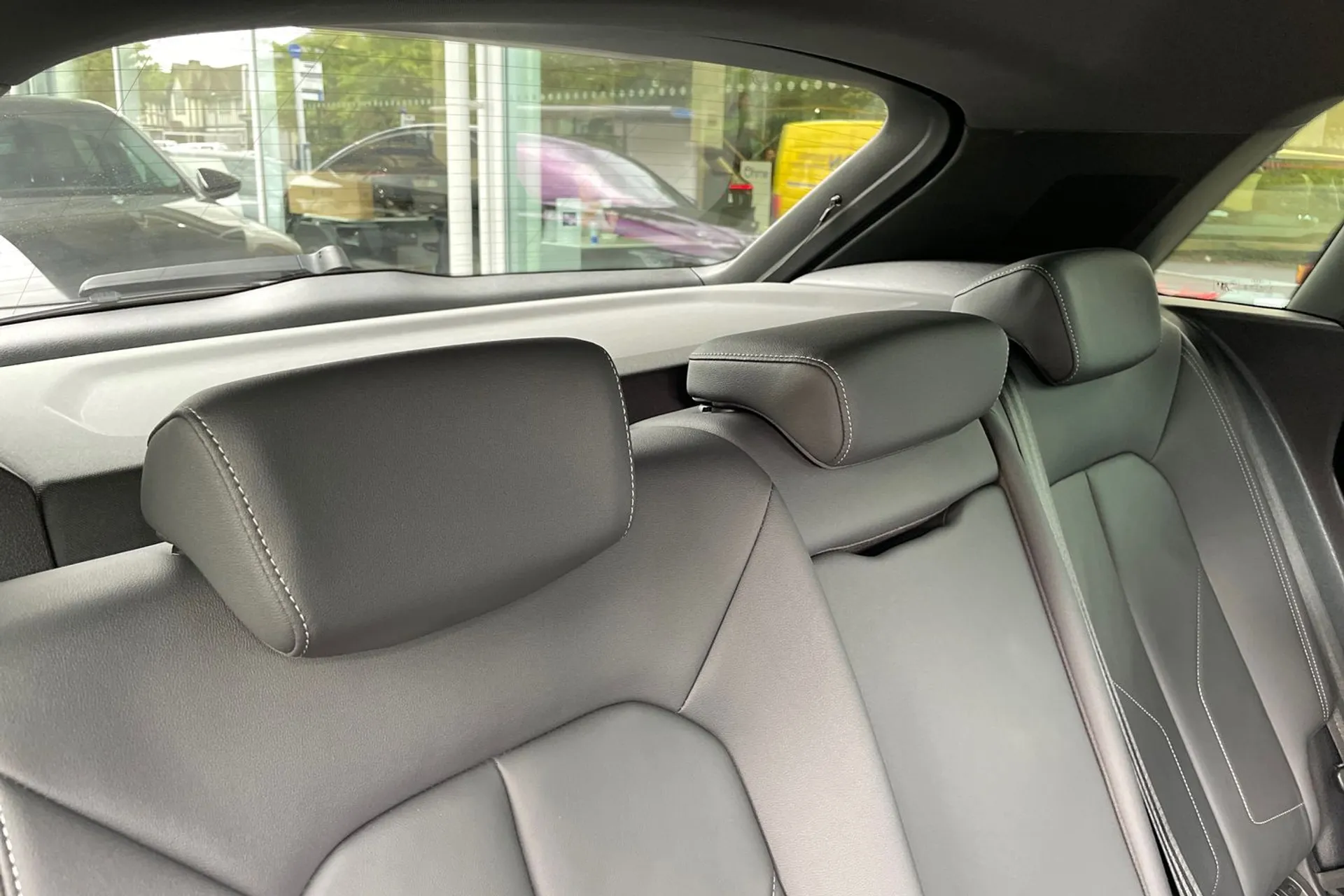 Audi Q3 thumbnail image number 51