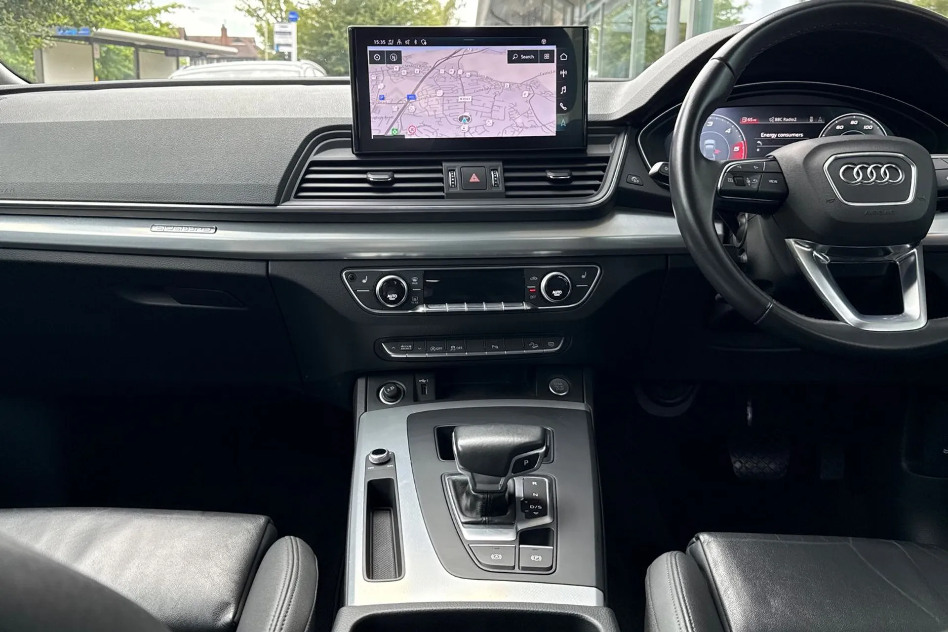 Audi Q5 thumbnail image number 35