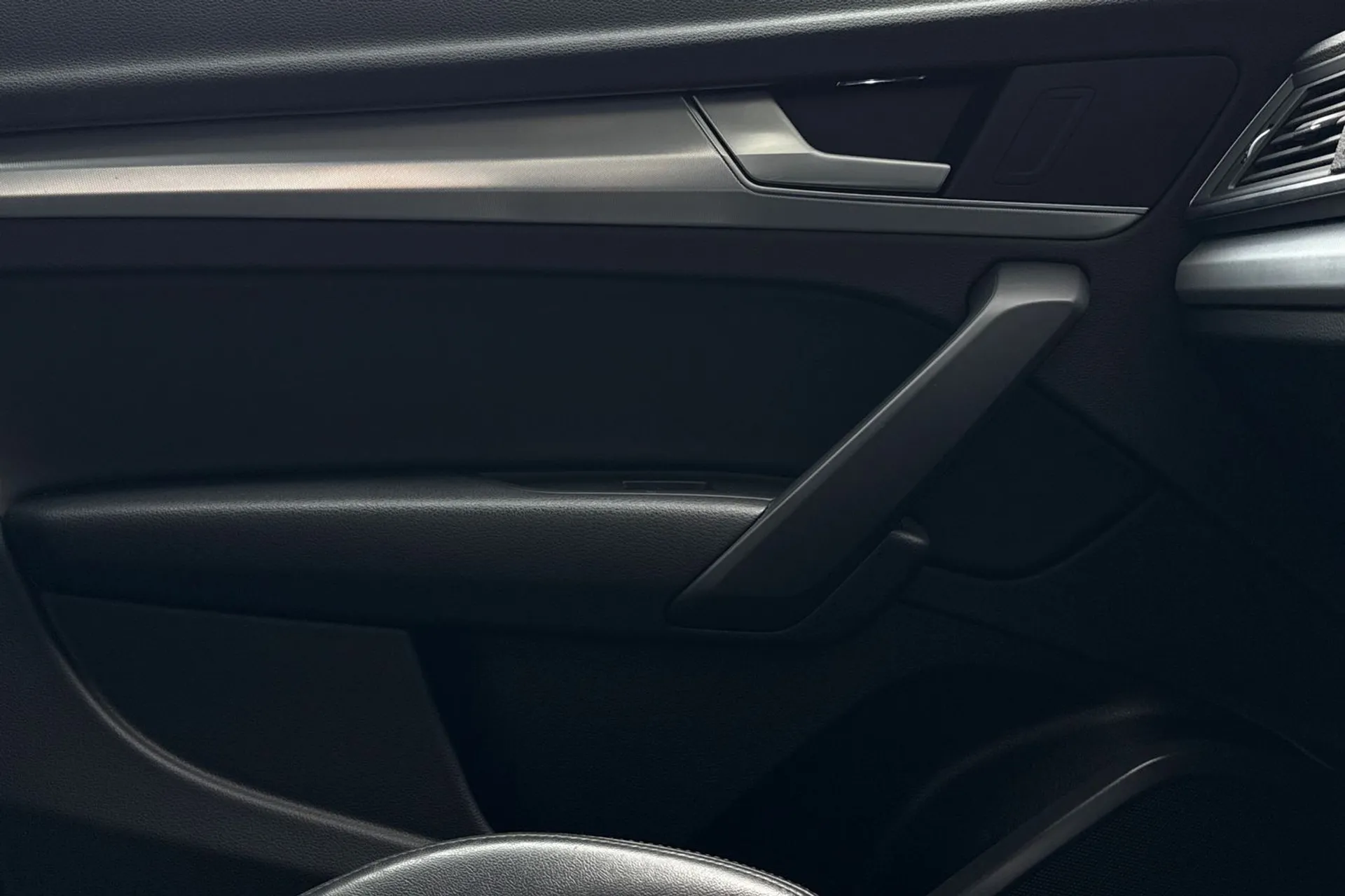 Audi Q5 thumbnail image number 39