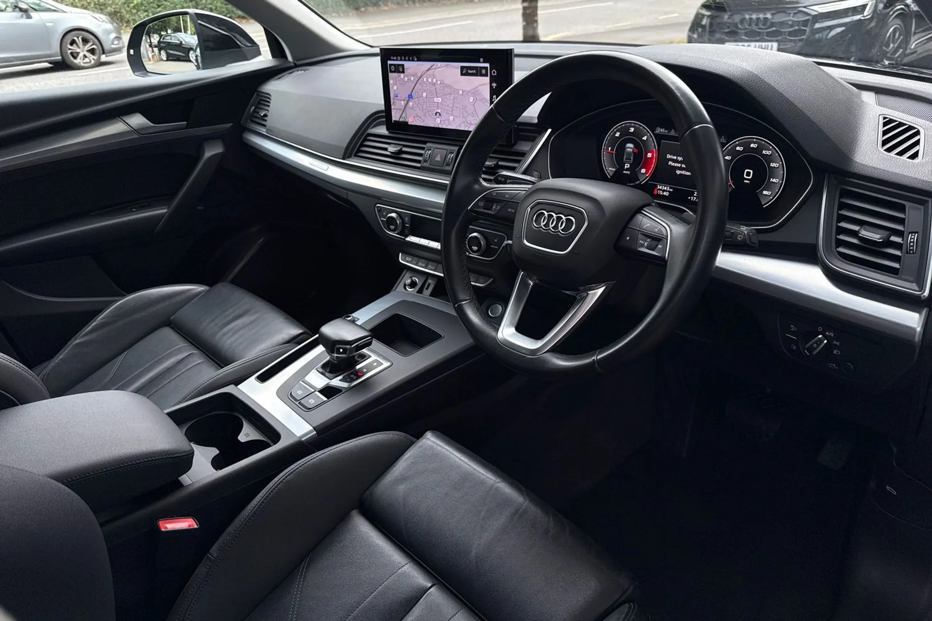 Audi Q5 thumbnail image number 25