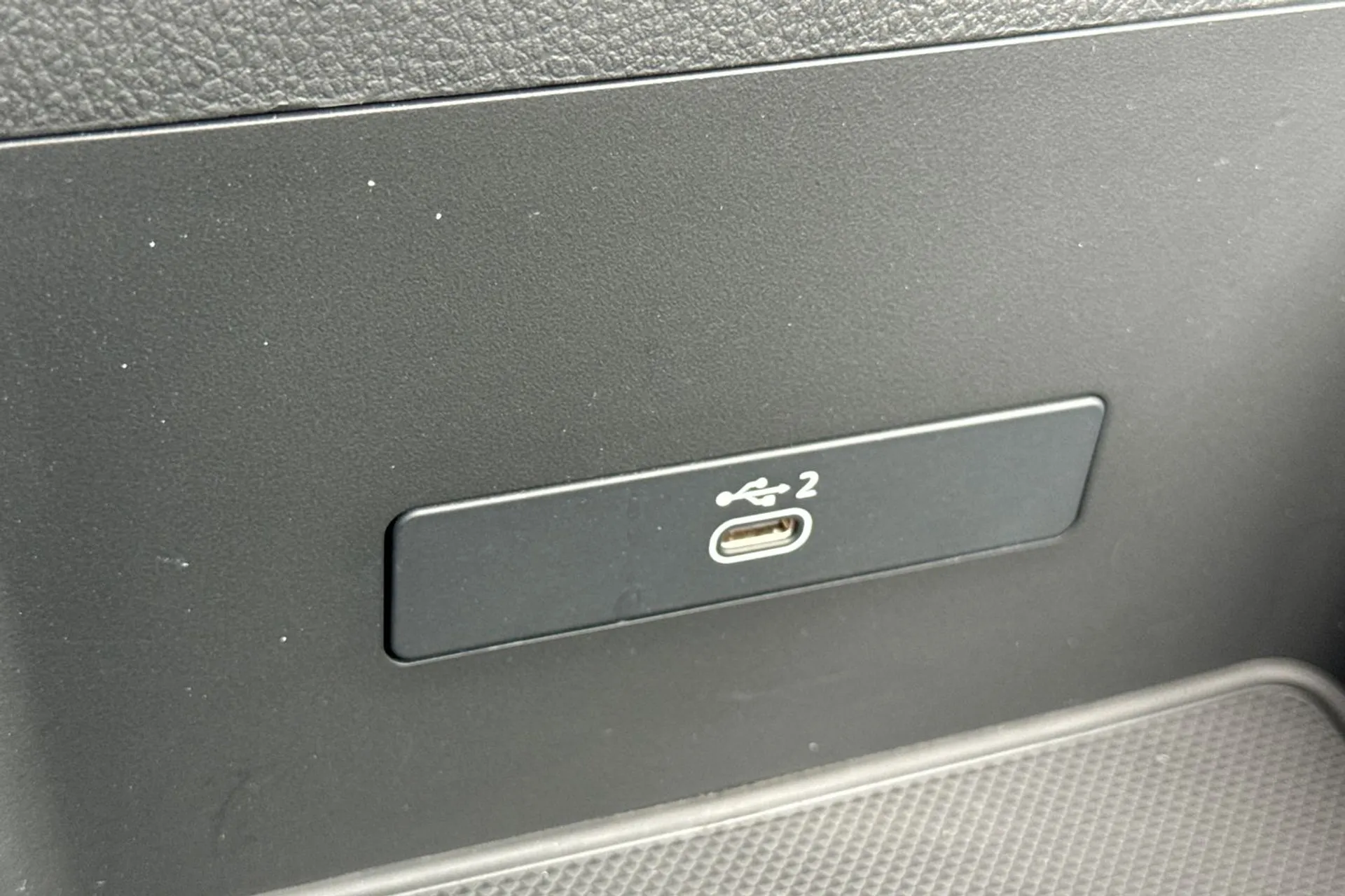 Audi Q5 thumbnail image number 44