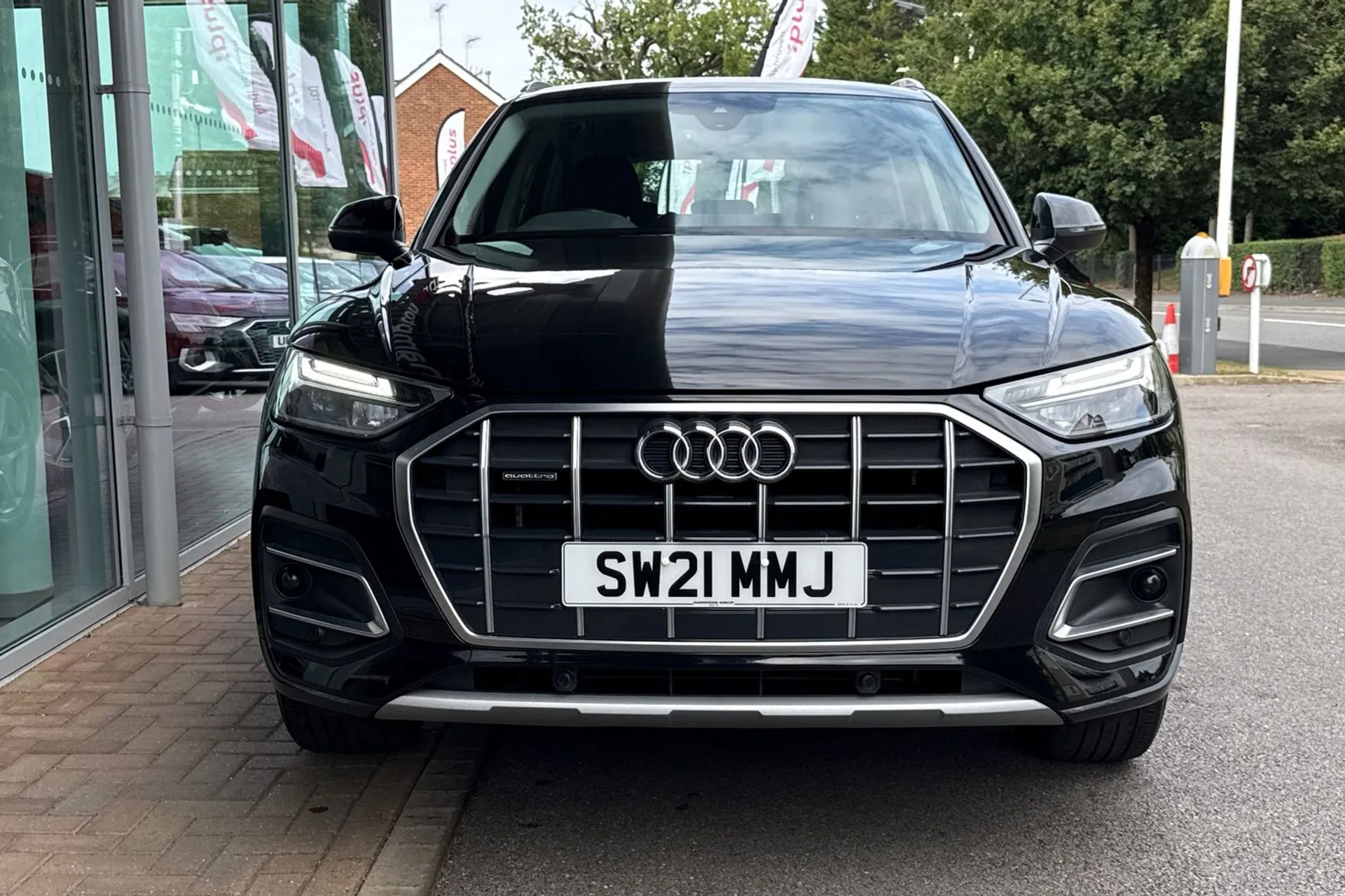 Audi Q5 thumbnail image number 11