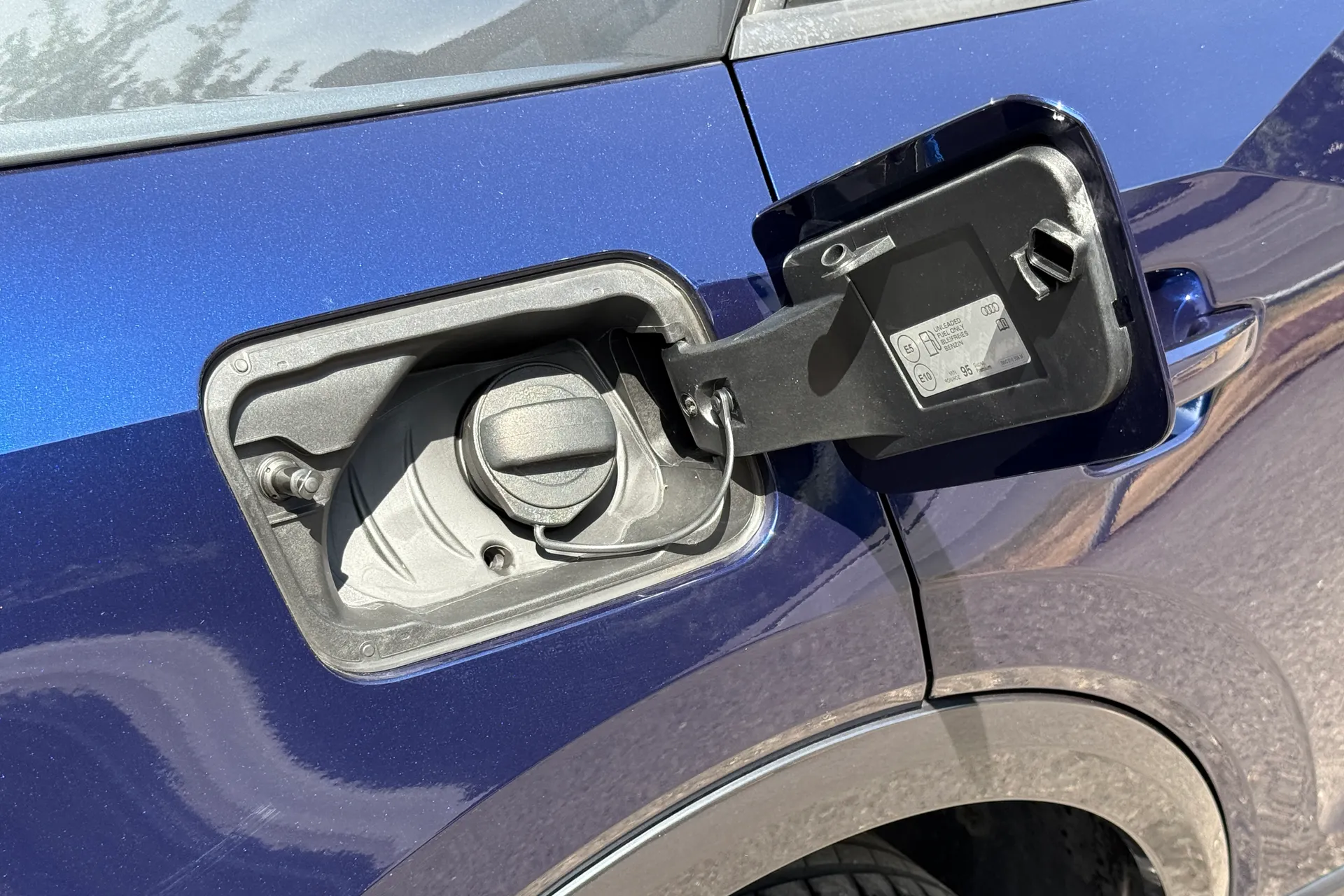Audi Q2 thumbnail image number 10