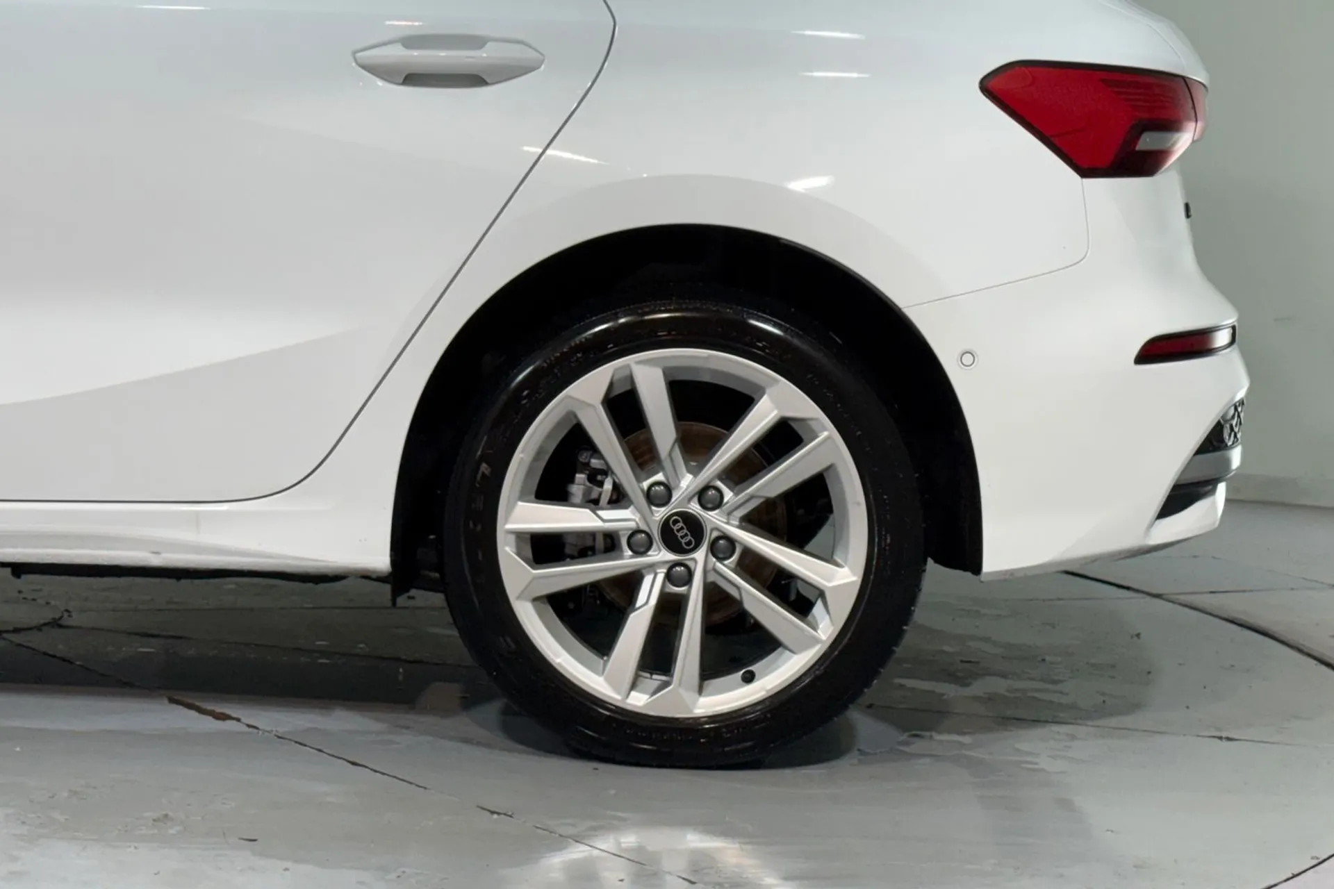 Audi A3 thumbnail image number 12