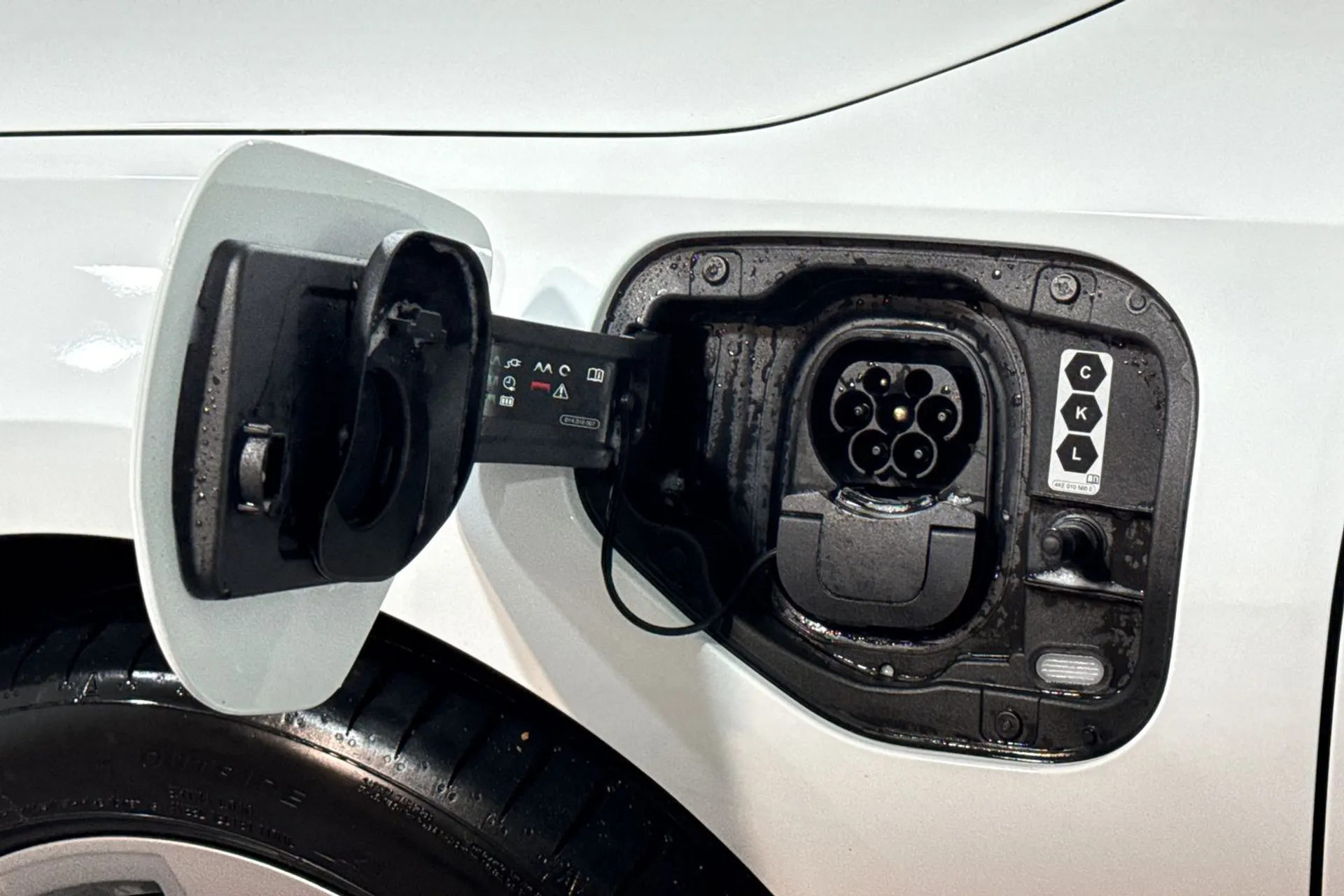 Audi A3 thumbnail image number 17