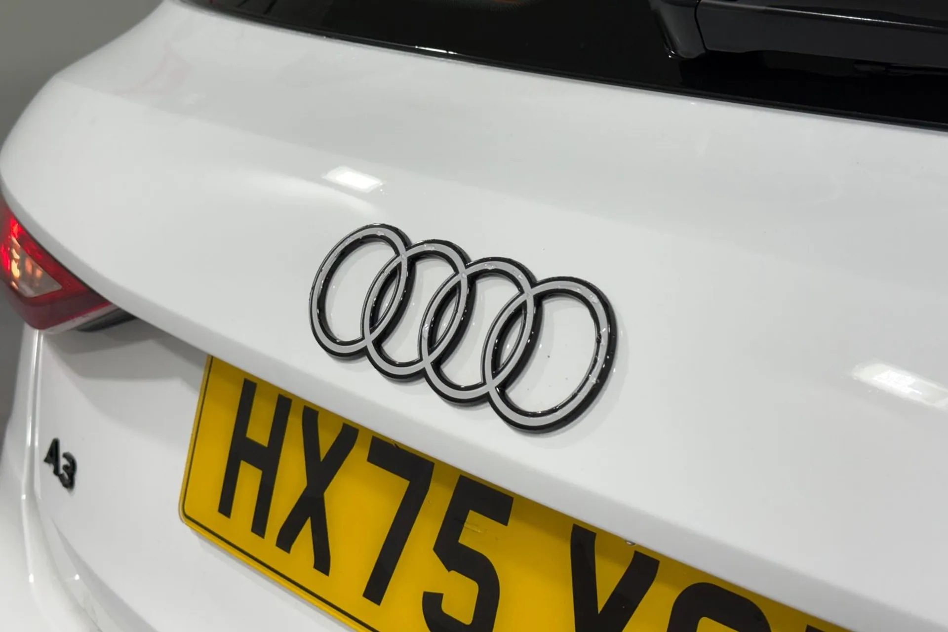 Audi A3 thumbnail image number 19