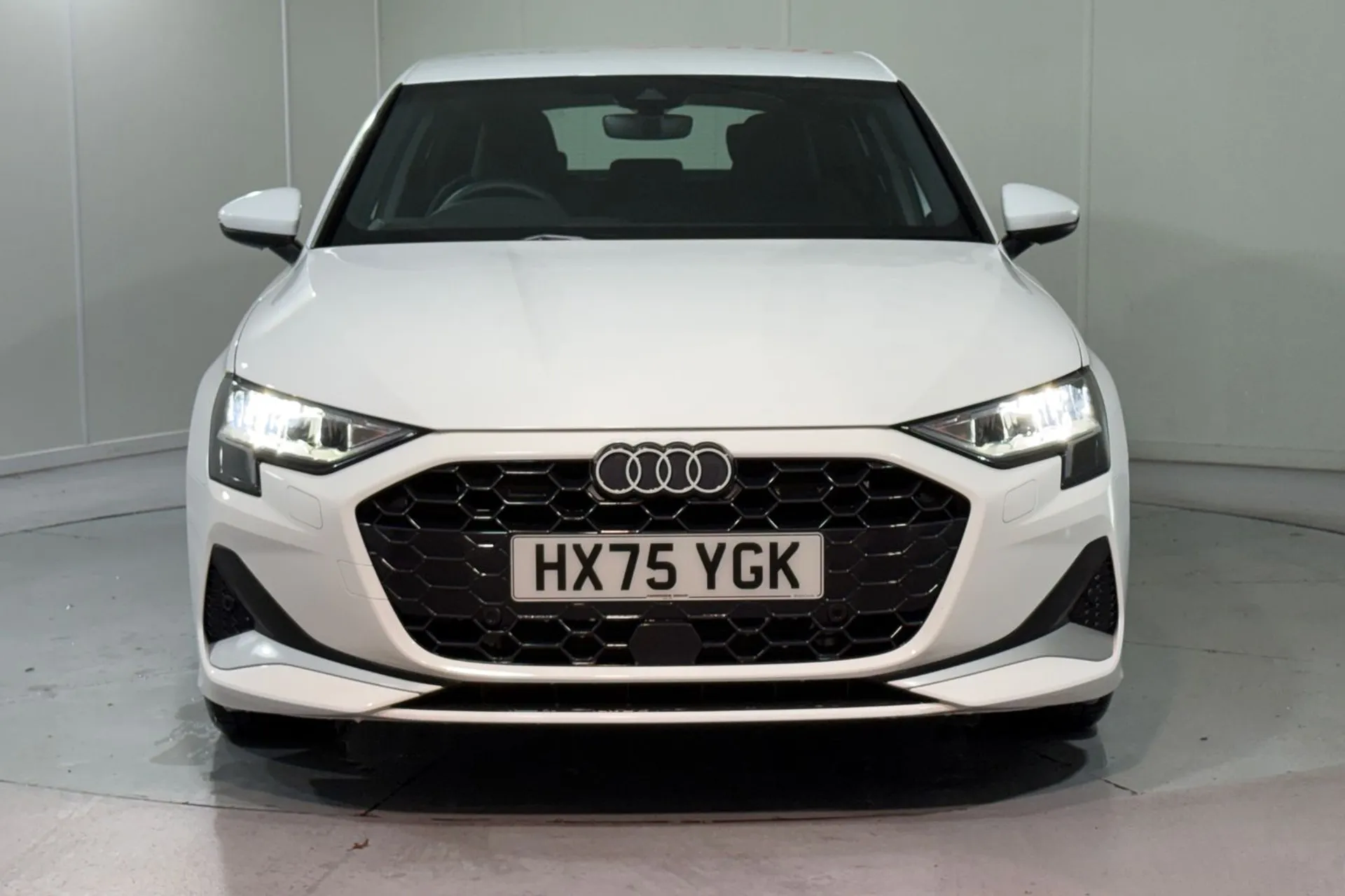 Audi A3 thumbnail image number 5