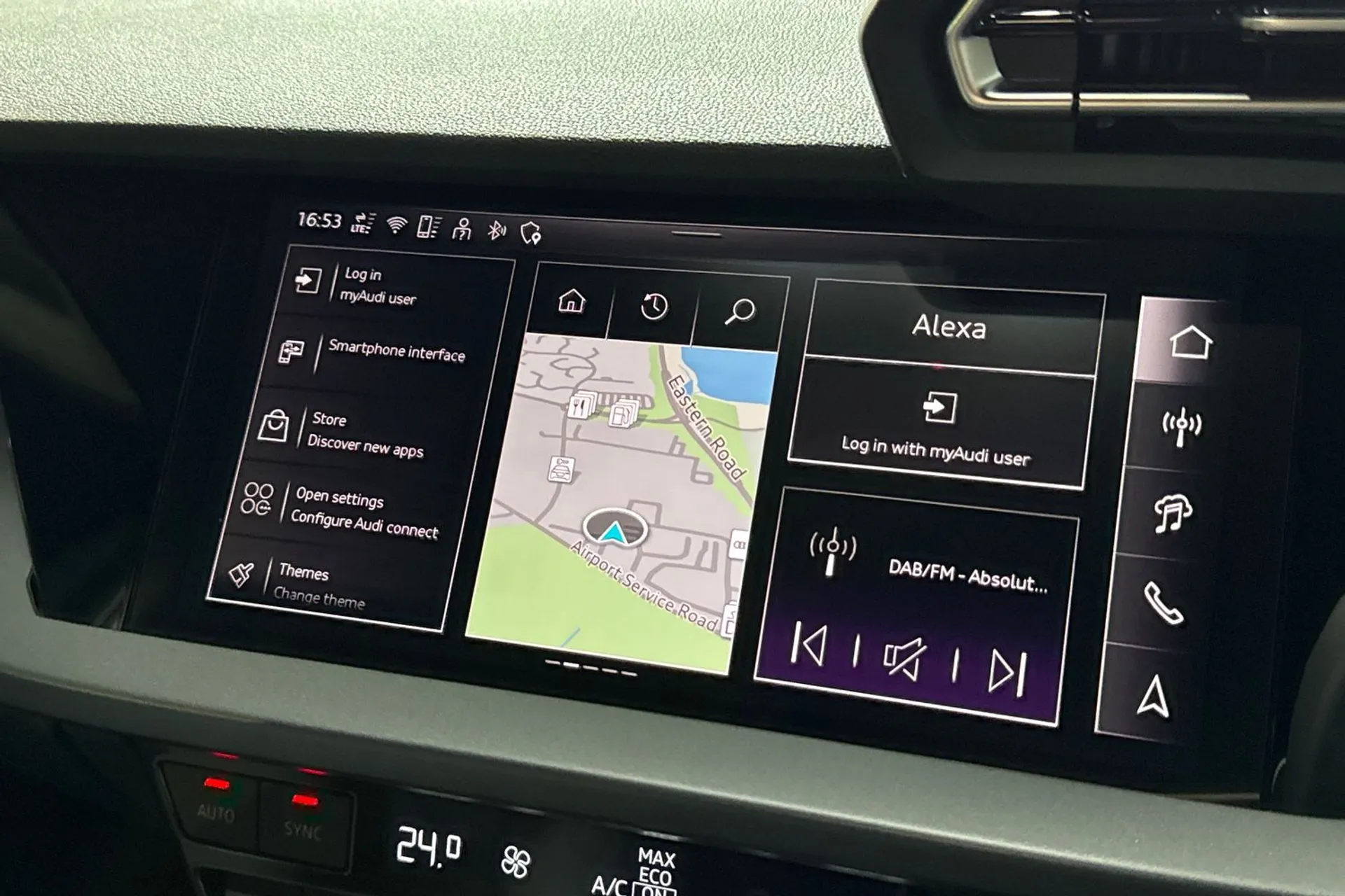 Audi A3 thumbnail image number 32