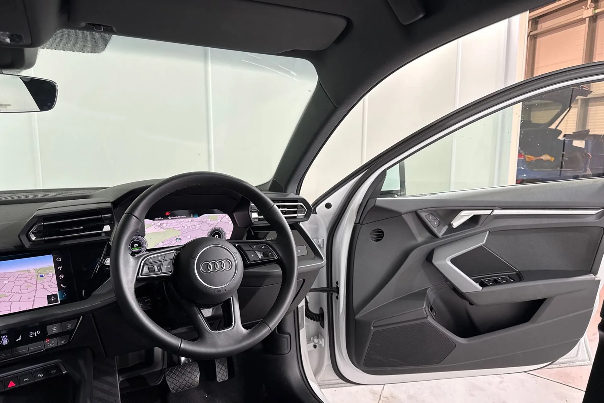 Audi A3 thumbnail image number 40