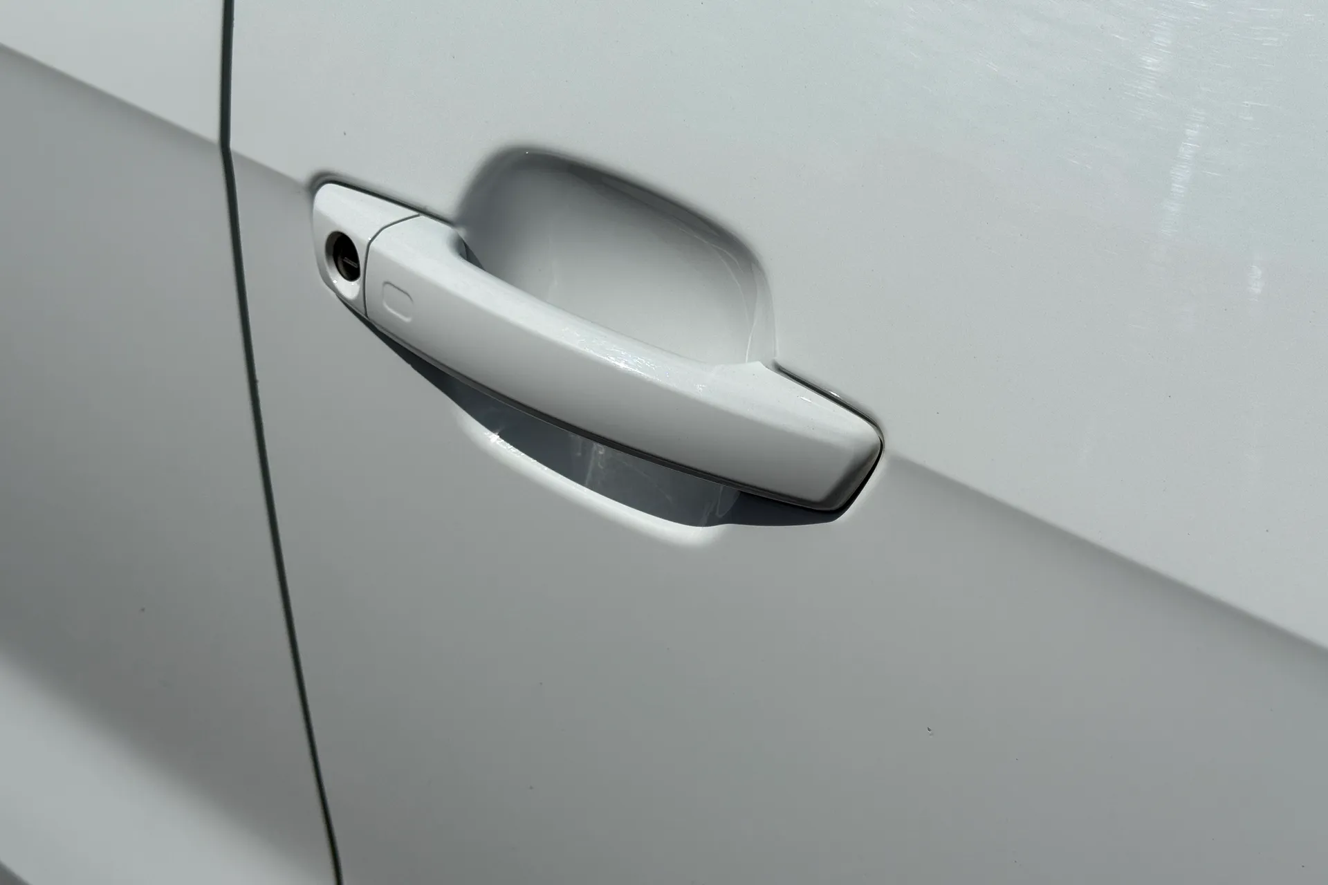 Audi Q2 thumbnail image number 11